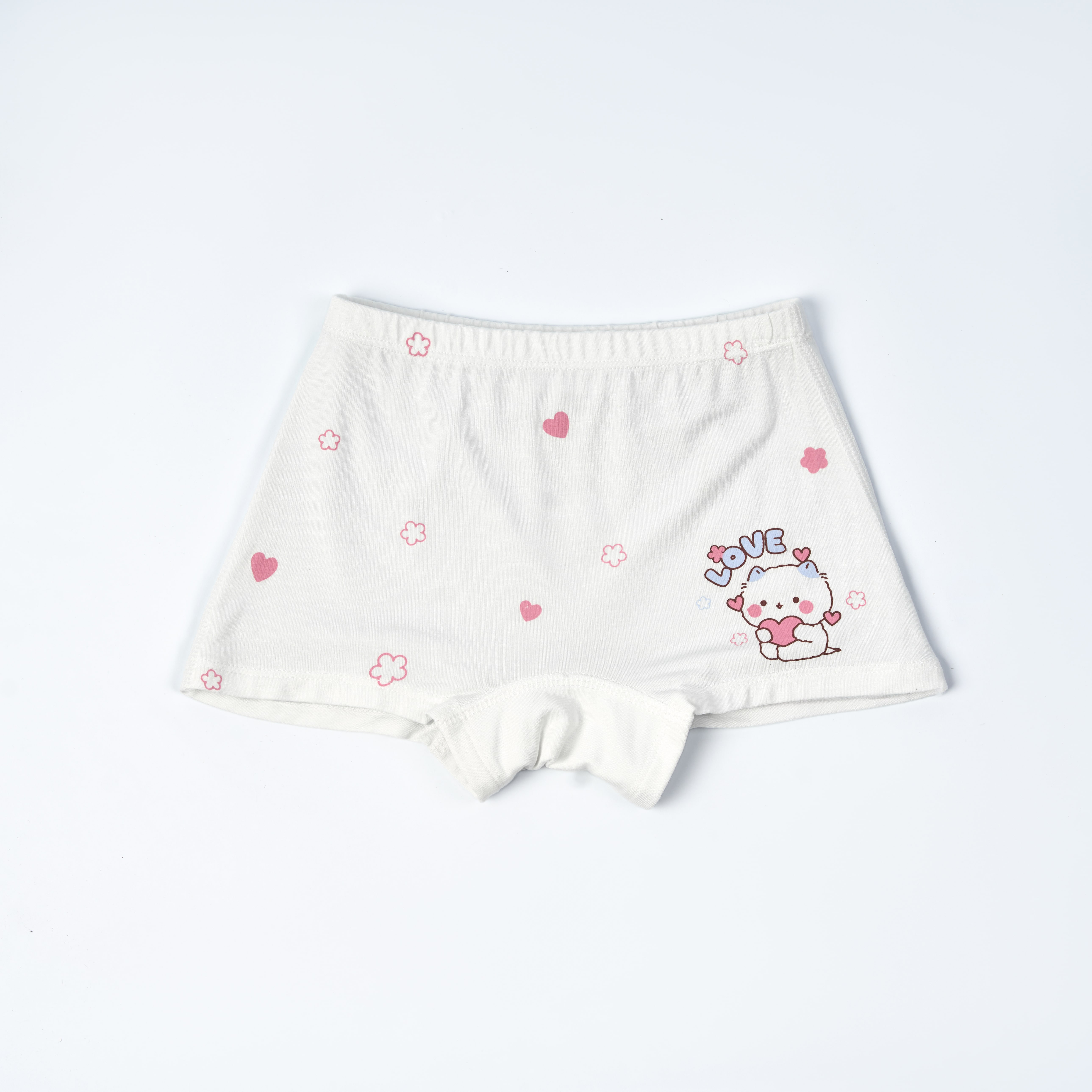 Quần chip in họa tiết