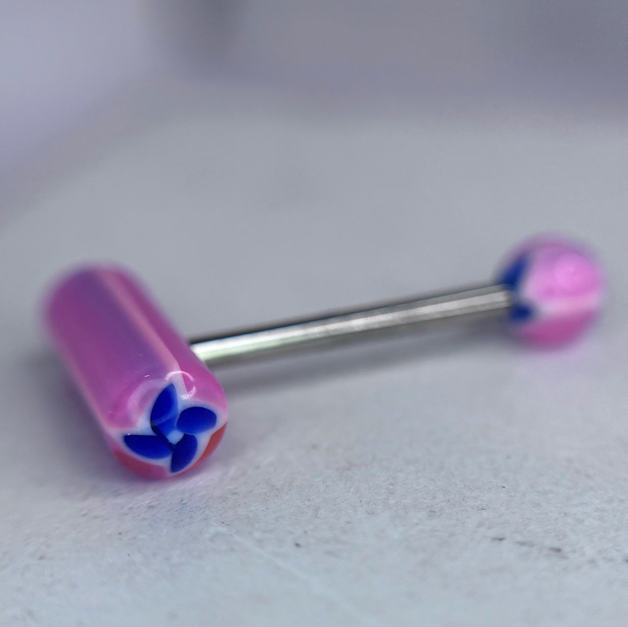 lưỡi hồng loang trắng, lốc xoáy xanh biển