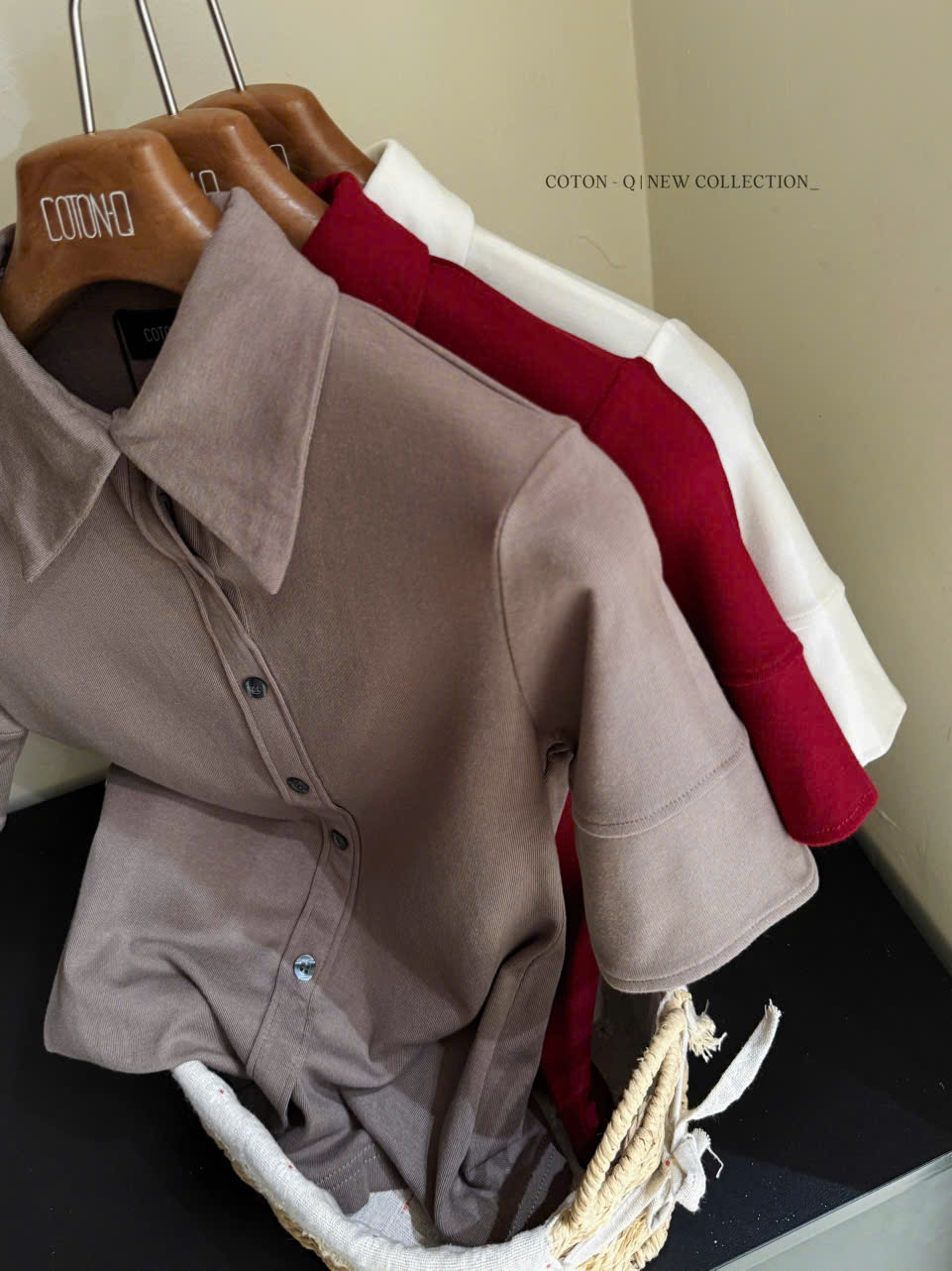 Áo thun ôm có cổ ( TRẮNG )_thumbnail_5