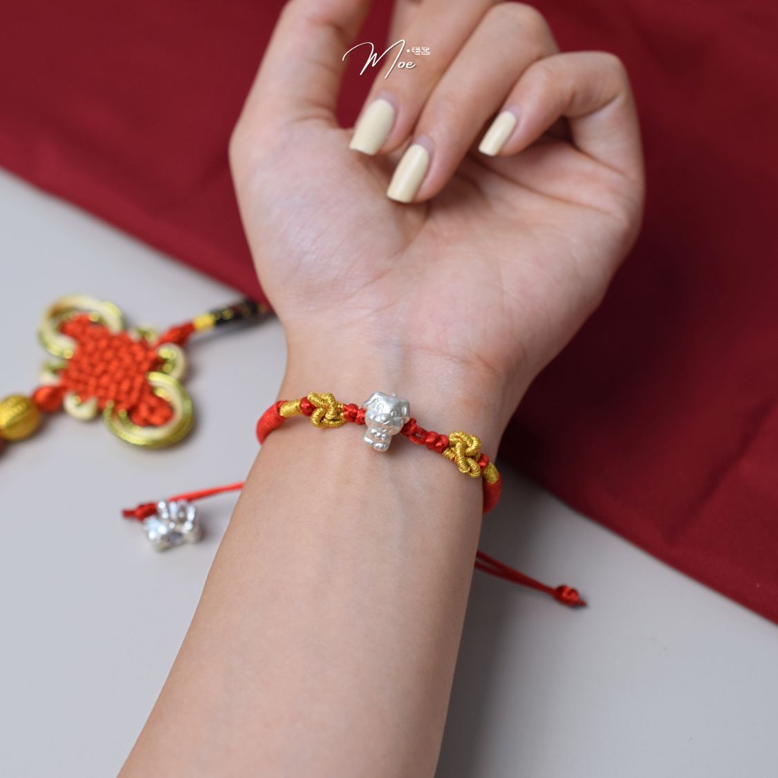 LT629 - Lắc tay chỉ đỏ mix charm bạc 12 con giáp (nhiều mẫu)_thumbnail_8