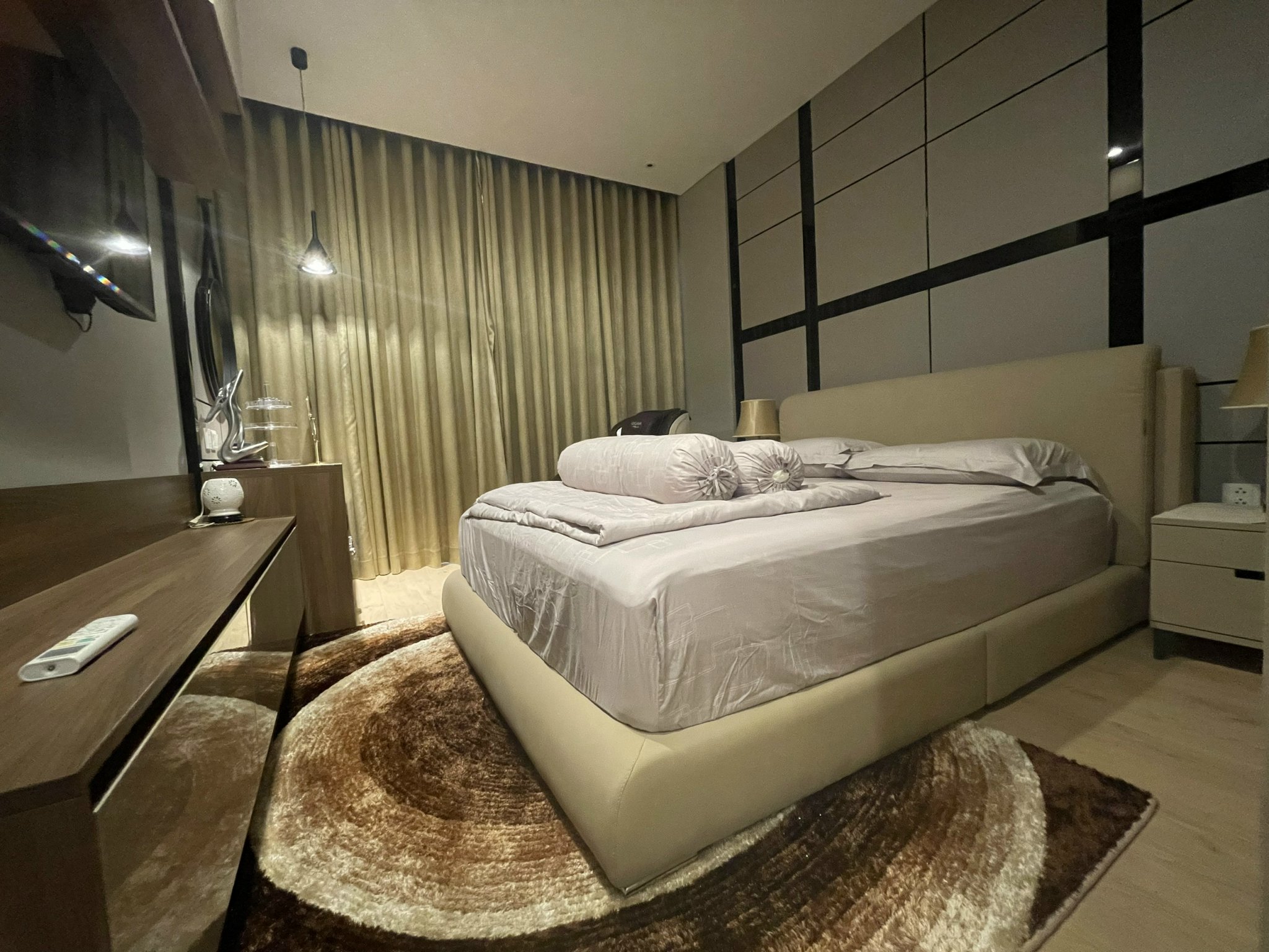 One Verandah Cho thuê Căn hộ/ Duplex 140 triệu VND 220 m2 