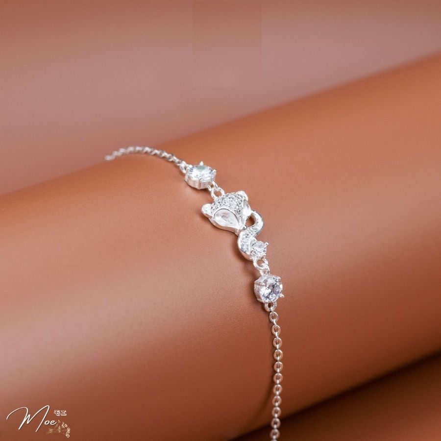 LT6 - Lắc tay hồ ly pha lê dây mềm