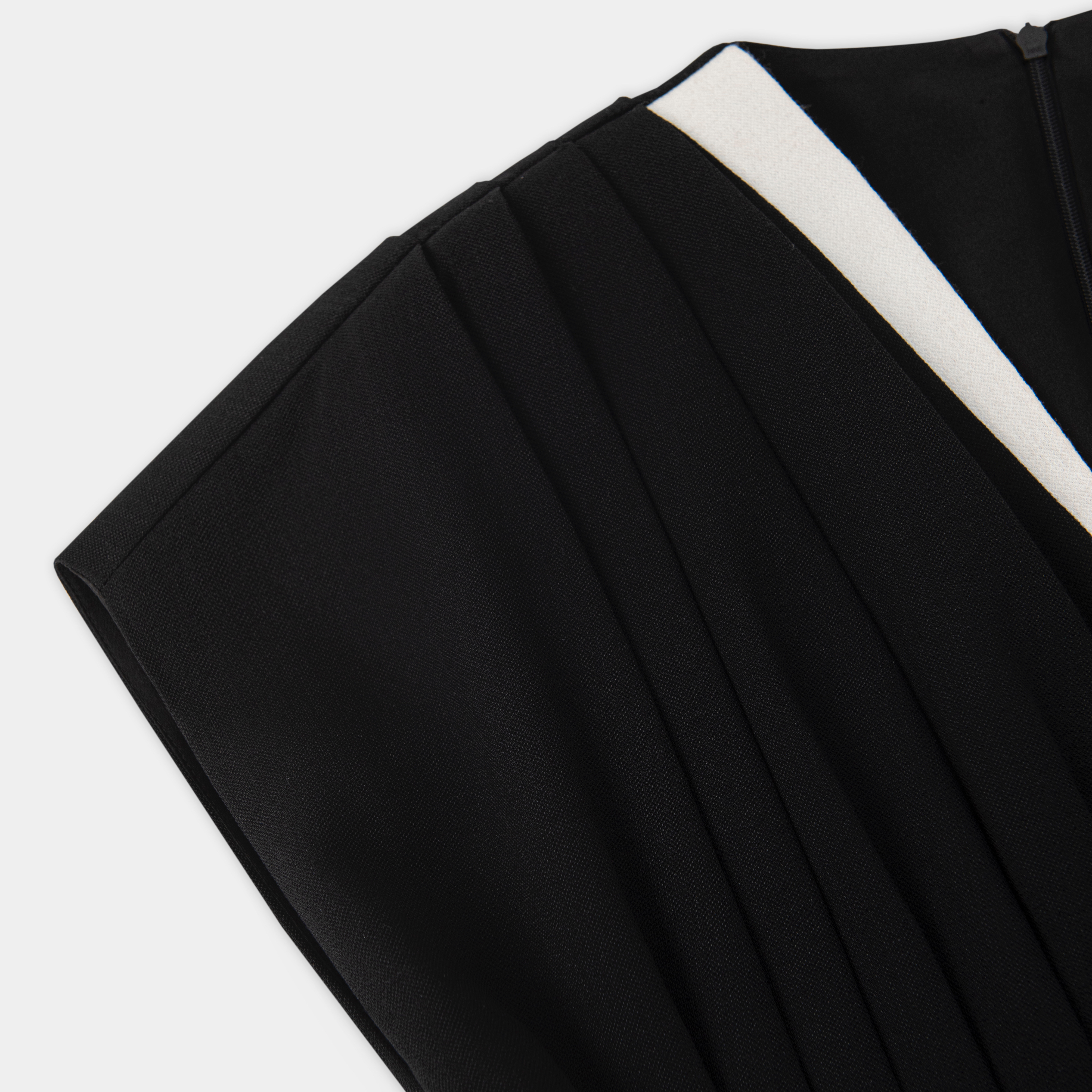 Black Tabi Dress_thumbnail_3