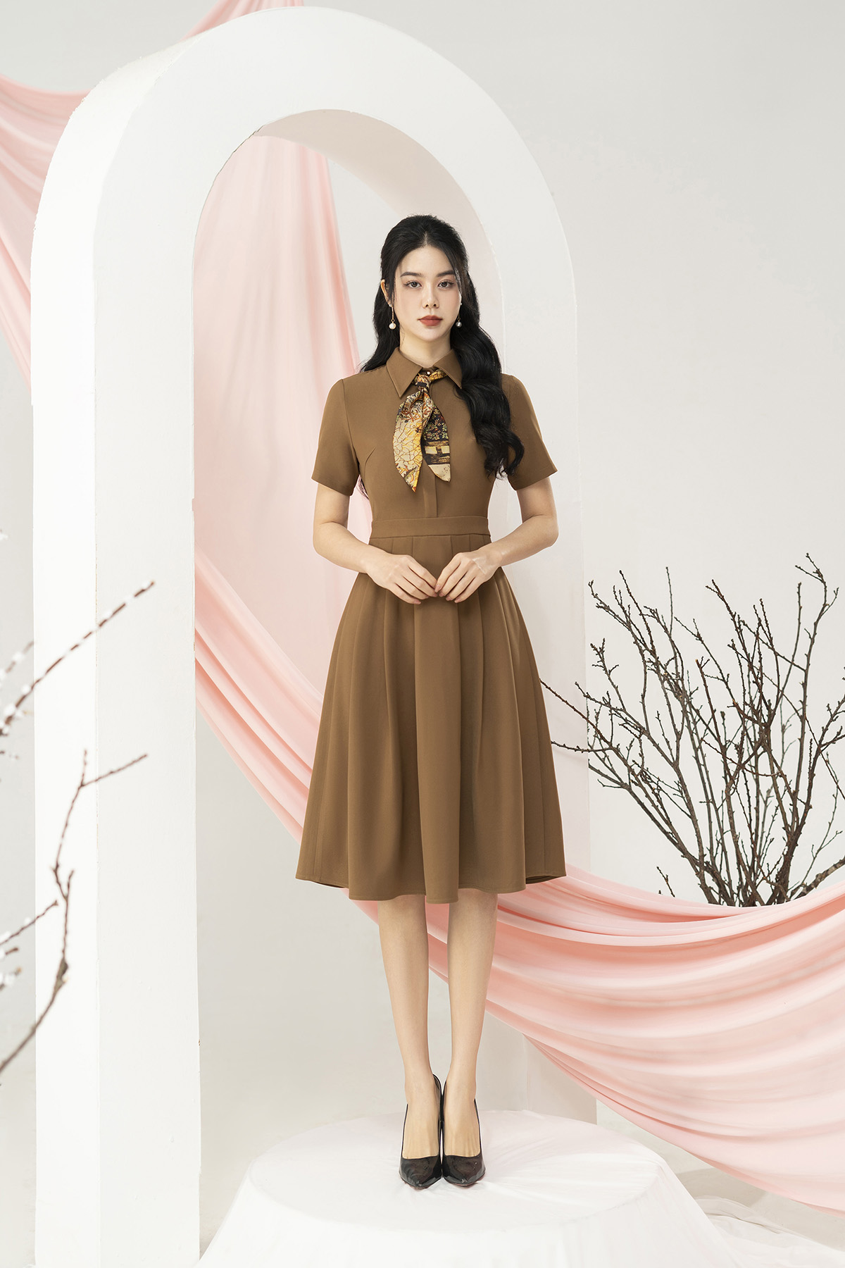 Đầm công sở dáng xòe nâu tây cổ đức phối nơ D3004_thumbnail_3