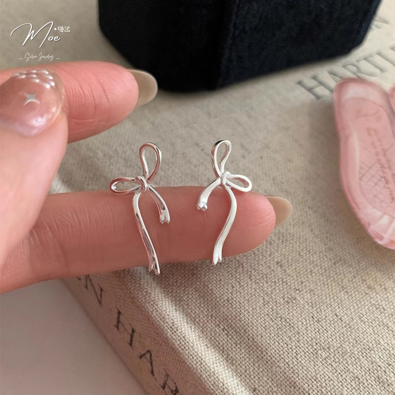 K262 - Khuyên nơ mảnh xinh xắn_thumbnail_2