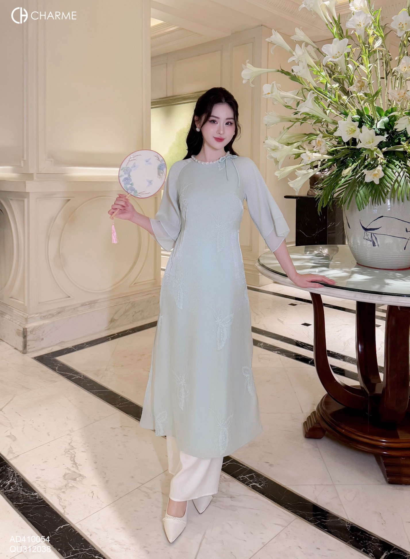 Áo dài tay 2 tầng cổ cườm