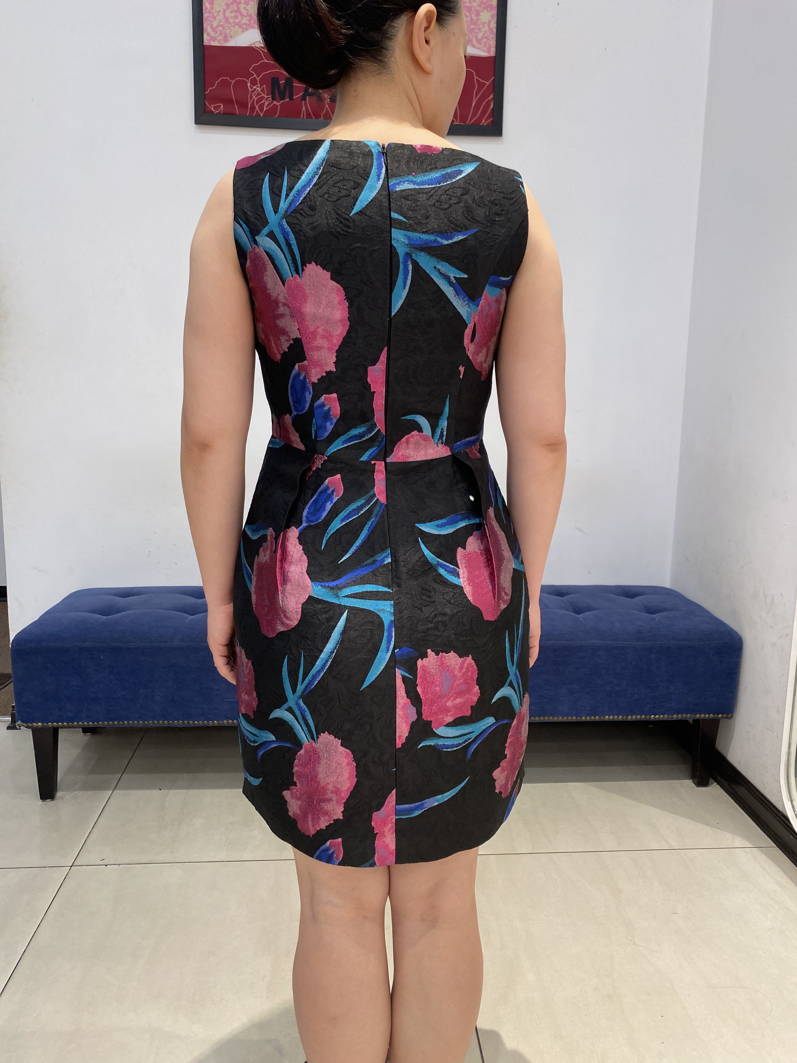 Đầm suông in hoa sát tay_thumbnail_3