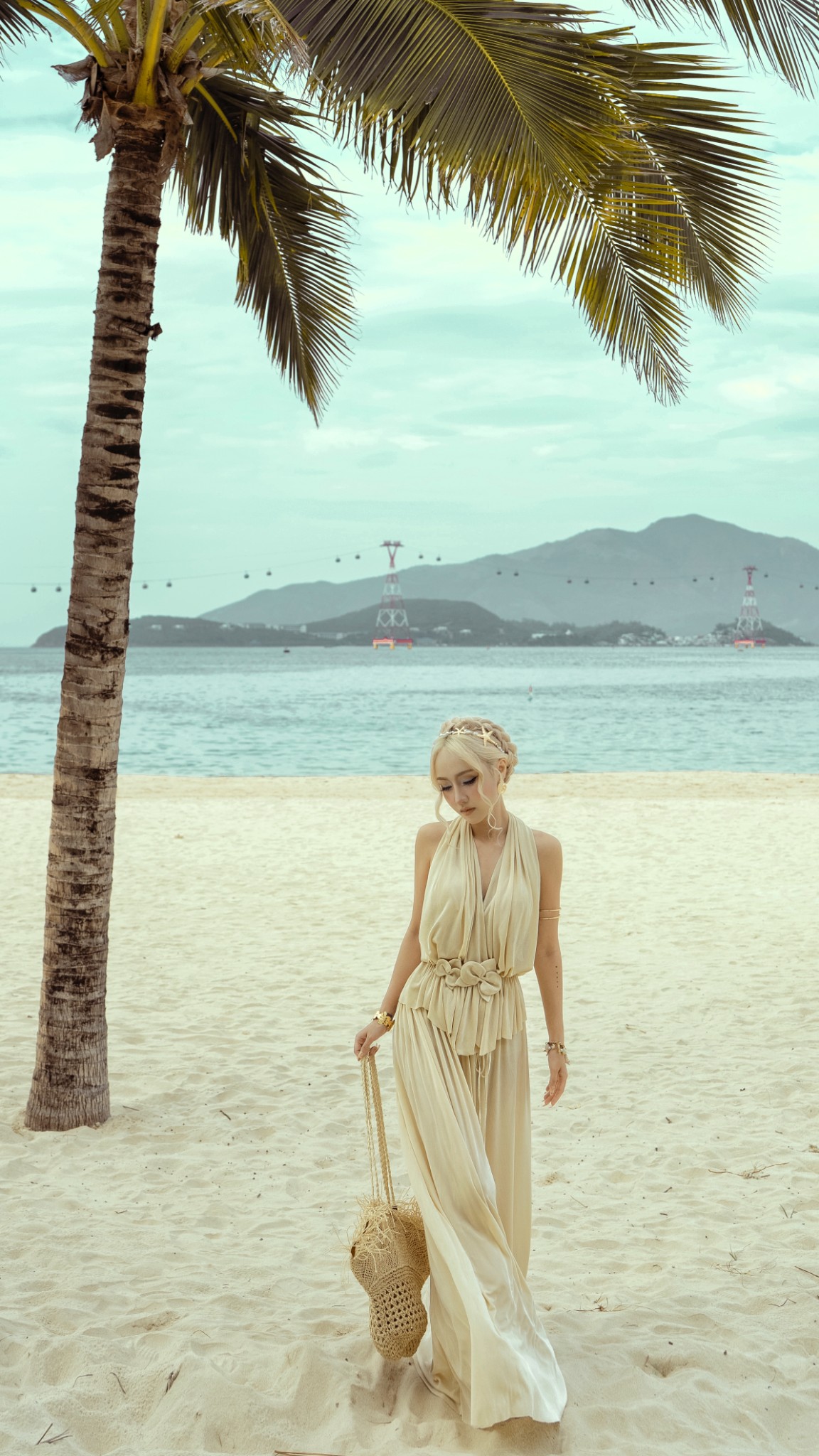 MX09-NHÚNG NHÍNH HỒ ĐIỆP