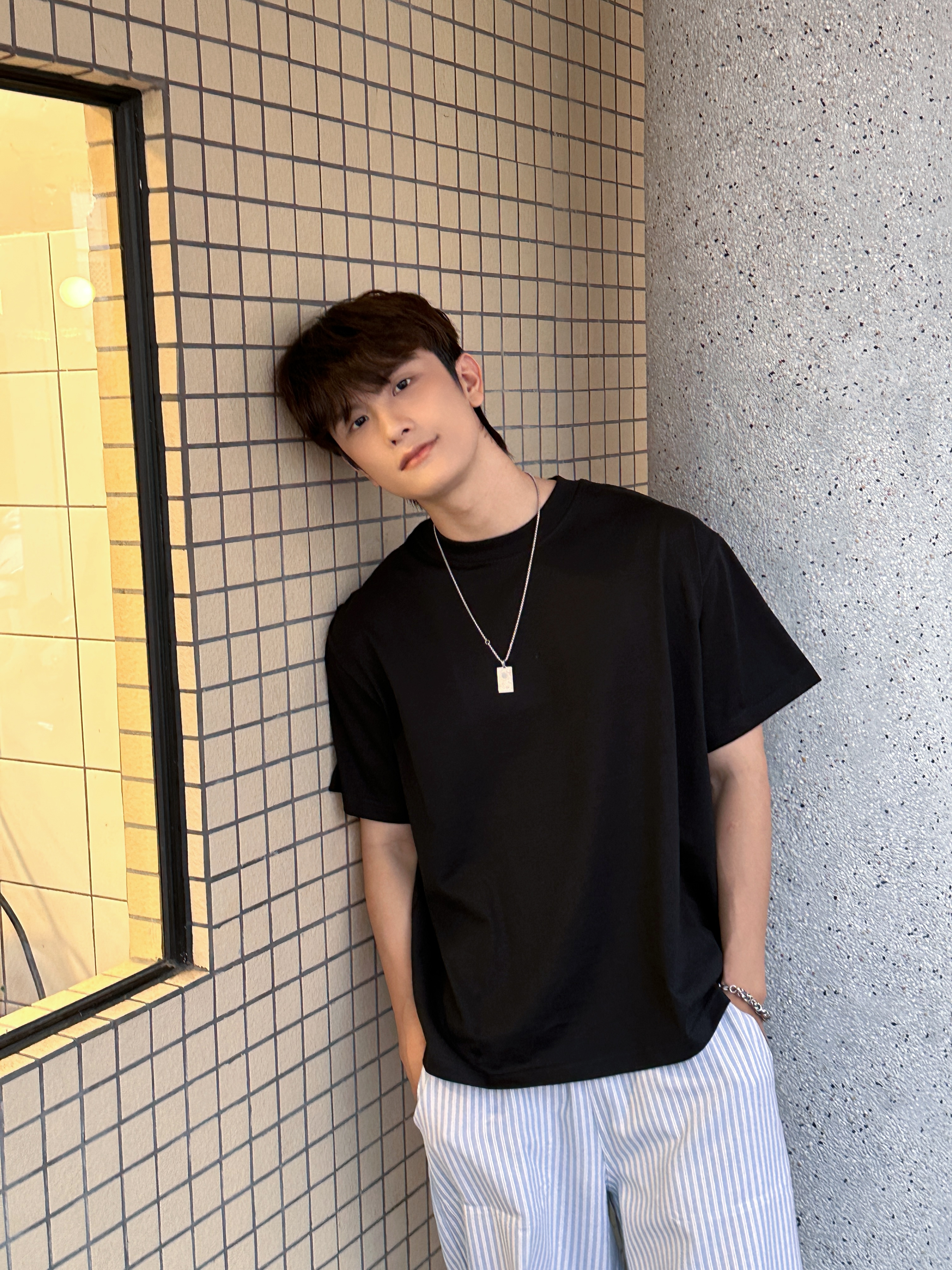 Áo thun trơn unisex form boxy AXT01 Miucho chất vải cotton co giãn 2 chiều_thumbnail_5