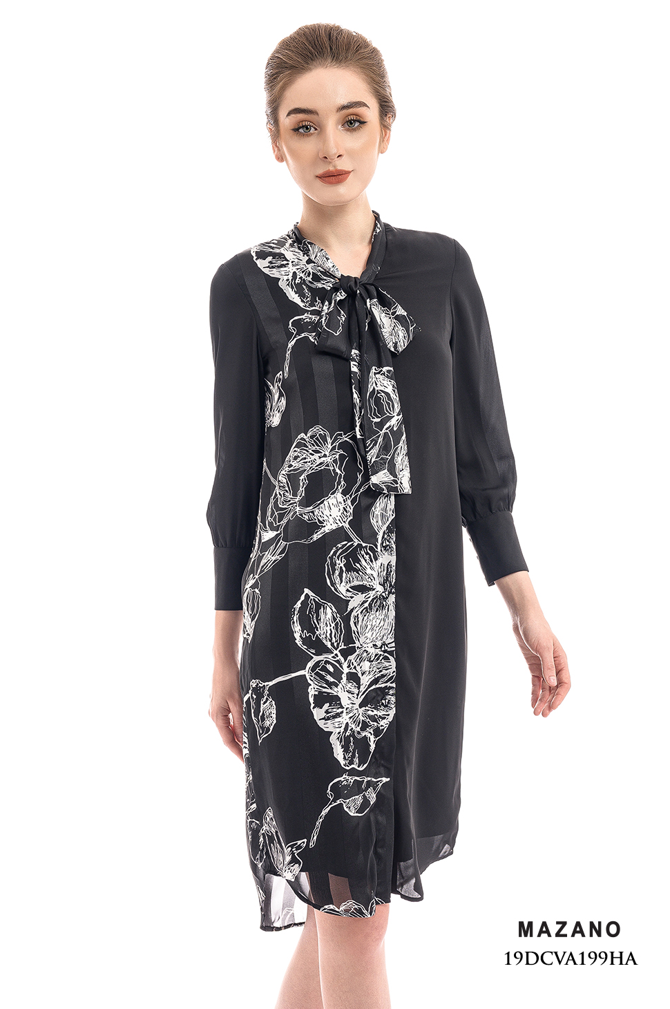 Đầm đen phối họa tiết thắt nơ_thumbnail_3