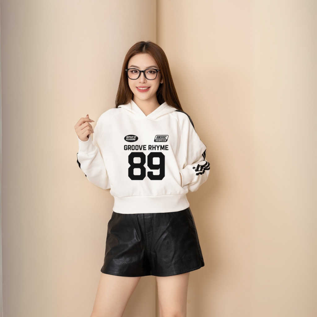 Áo Hoodie nữ dáng ngắn bo gấu in hình số 89 - Loza NP8390