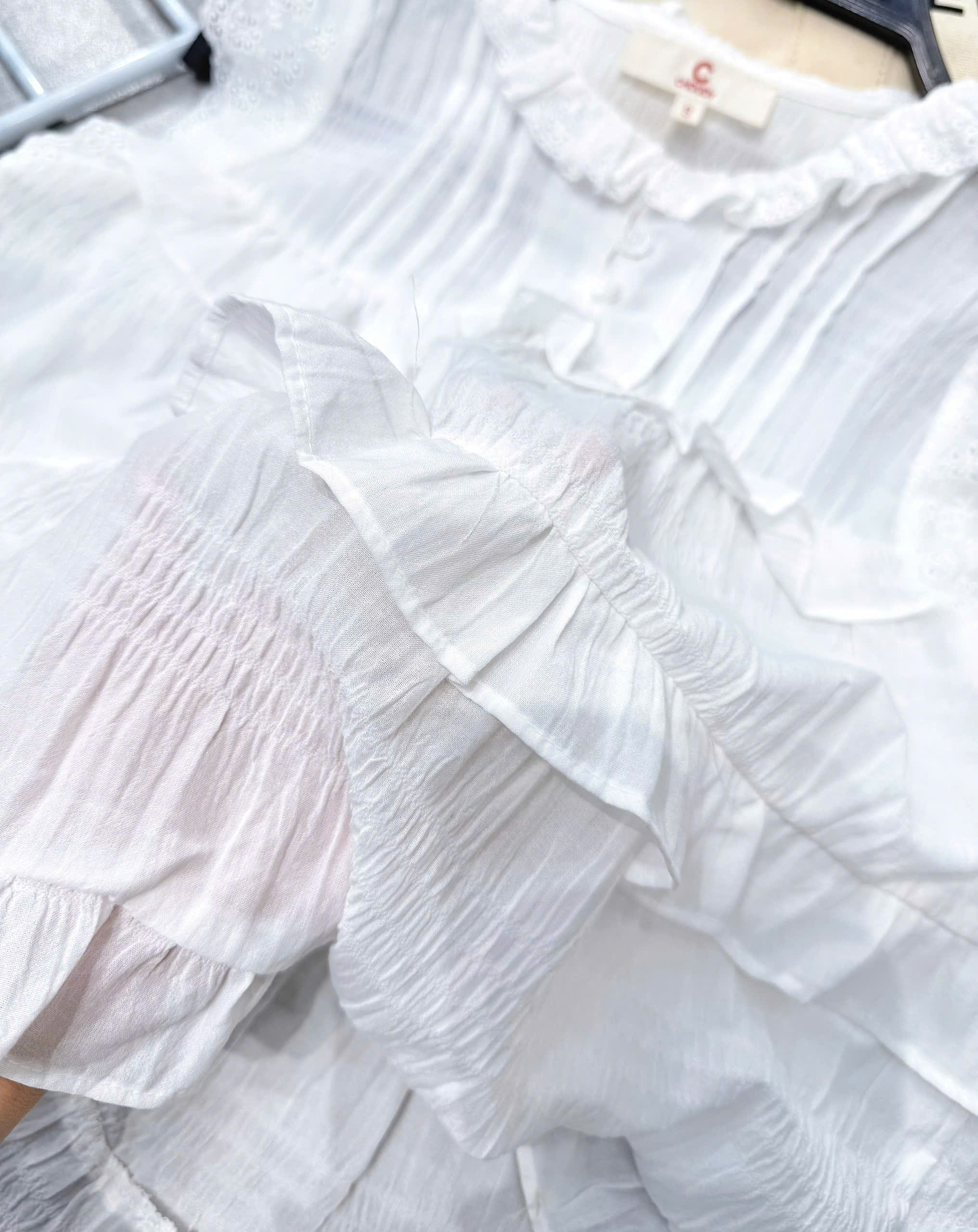 U80 ÁO THÊU HOA TRẮNG_thumbnail_6