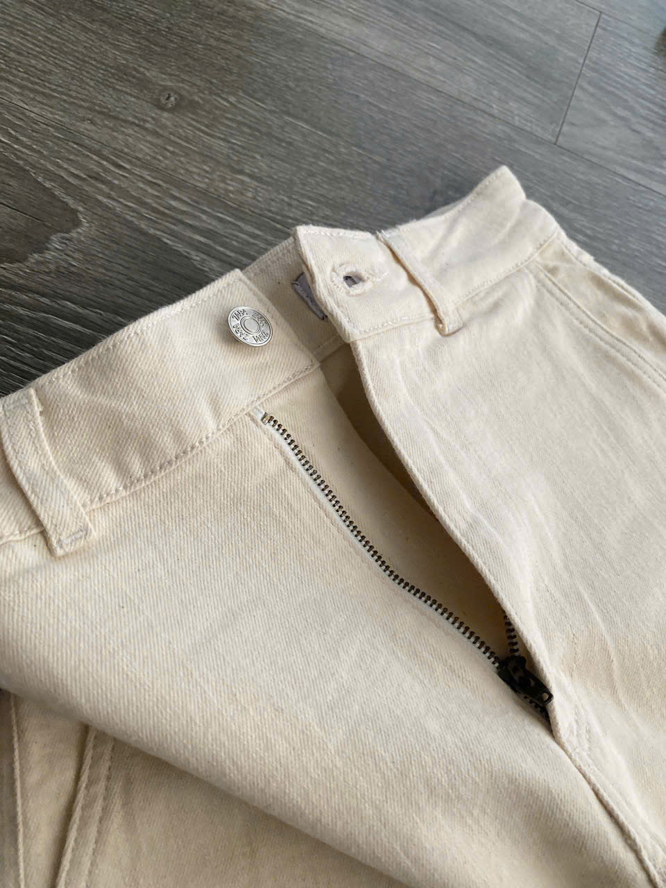 SALE Q965 QUẦN SHORT KEM_thumbnail_9