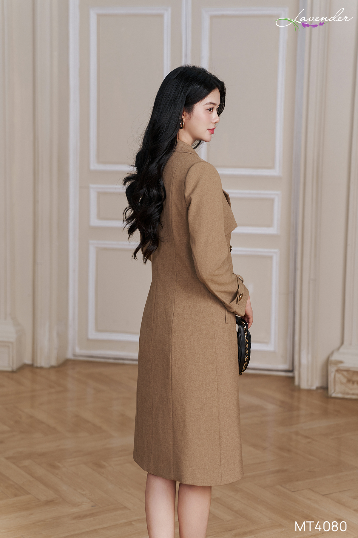 Áo Măng tô dạ ép tay dài phối cúc đồng MT4080