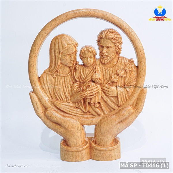 Phù điêu gỗ Gia Đình Thánh Gia BTMN009