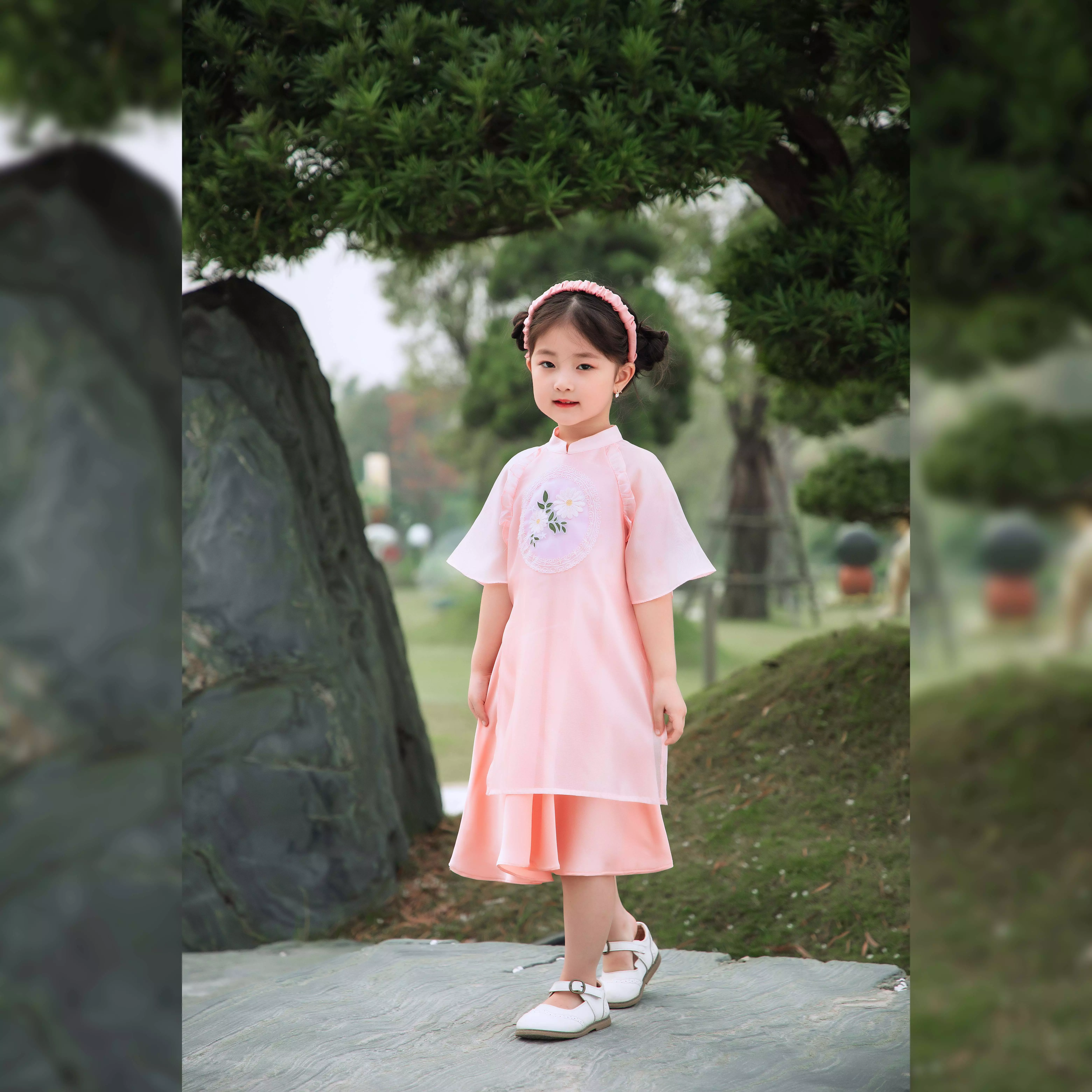 Áo dài đính thêu hoa ngực_thumbnail_8