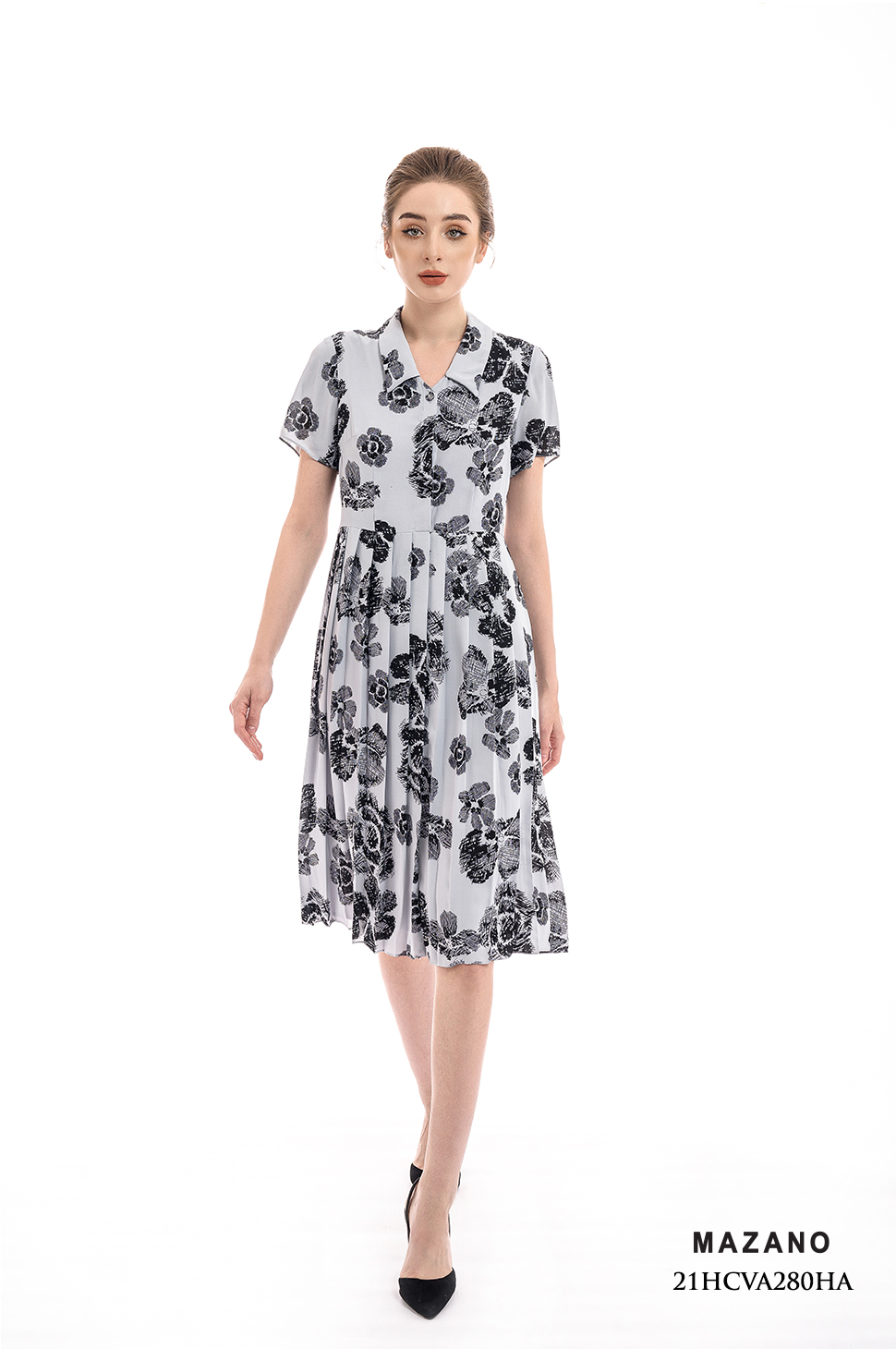 Đầm suông ghi đá họa tiết hoa dập ly