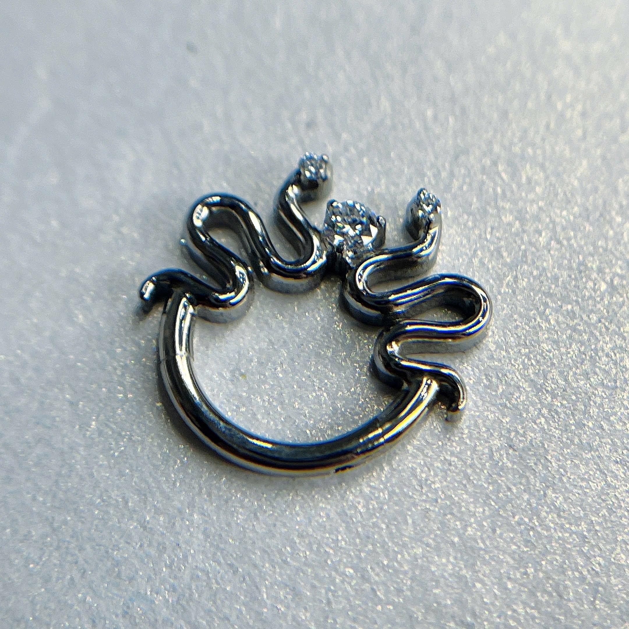 Daith titan rắn_thumbnail_1
