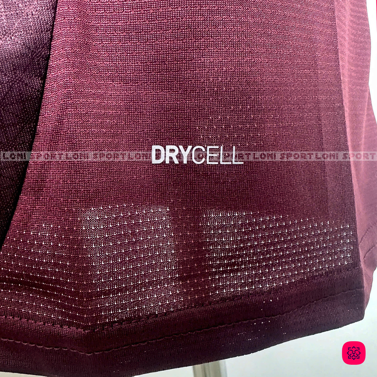 Áo MC 3rd đỏ đô 24/25 SF_thumbnail_3