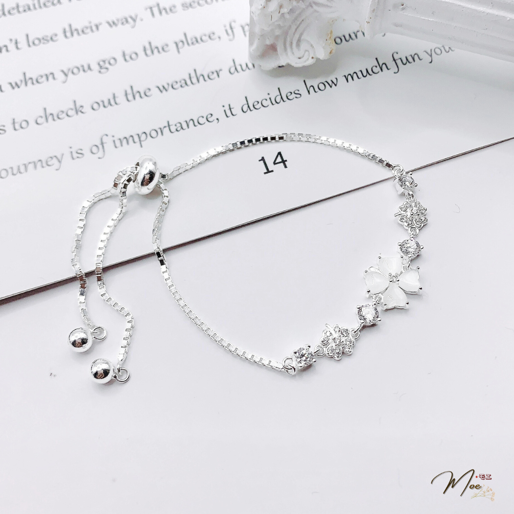 LT93 - Lắc tay cỏ 4 lá thạch anh dây rút_thumbnail_1