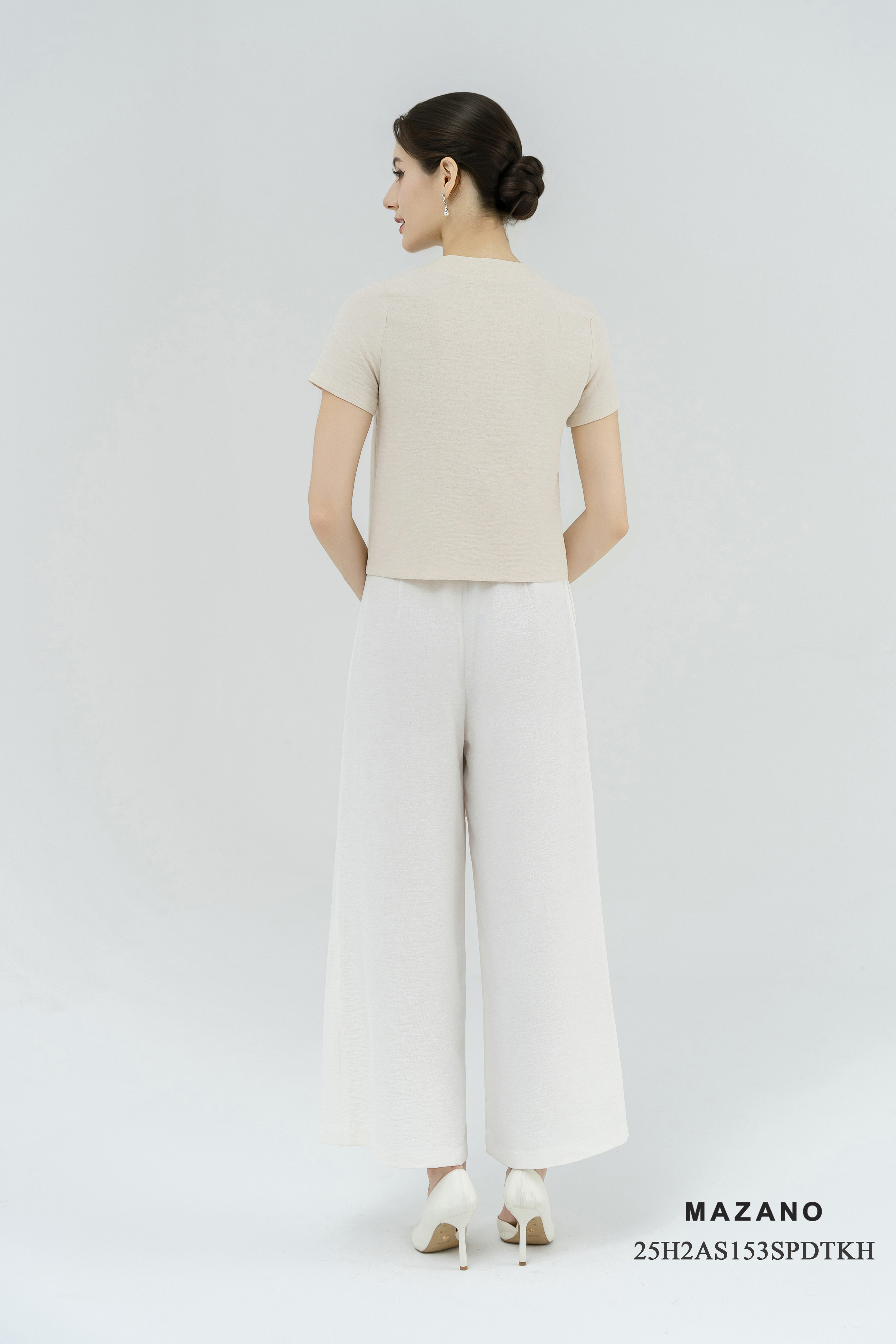 Áo suông cài khuy Vải linen màu be kem không Cổ Tay ngắn Dài áo qua eo_thumbnail_4