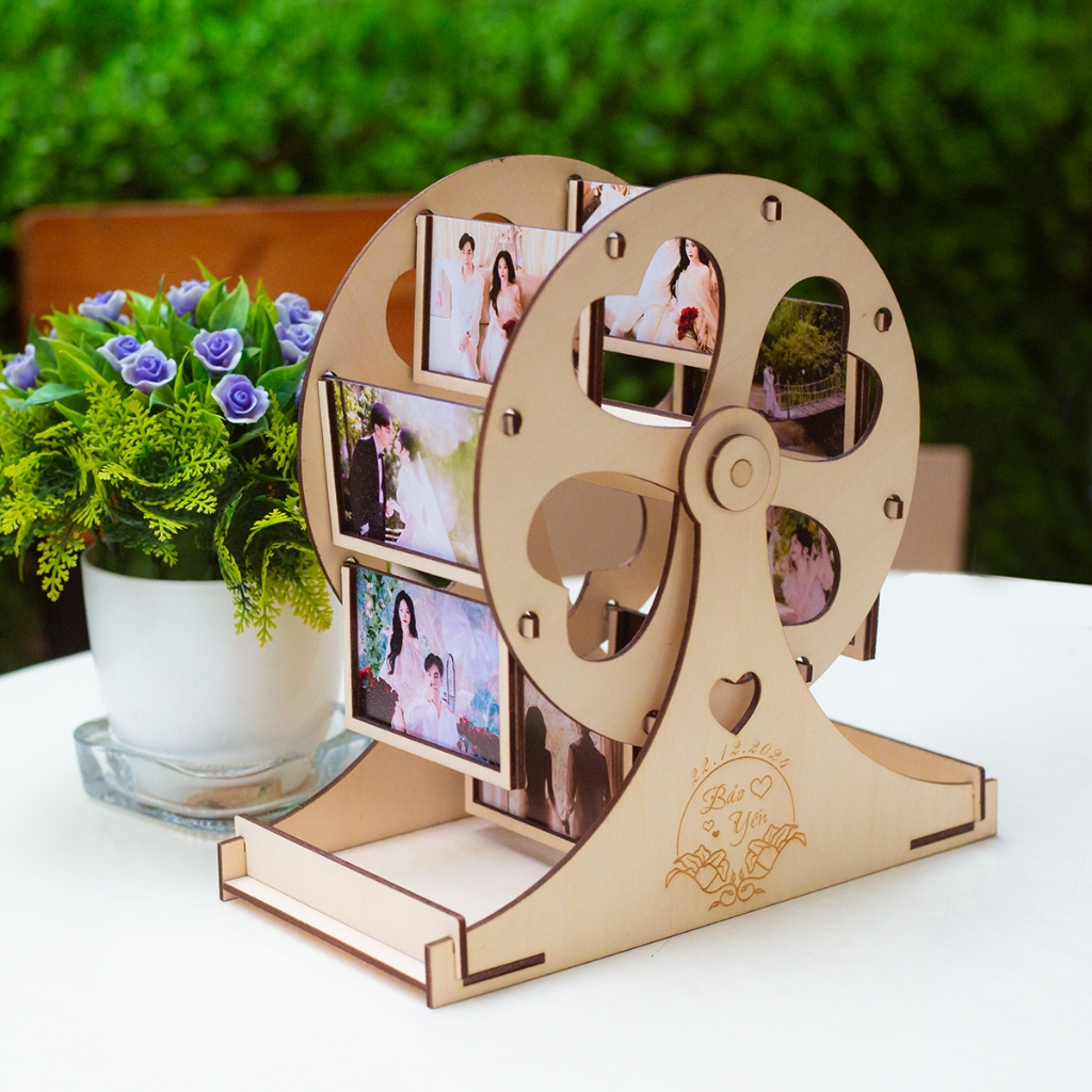 Khung Ảnh Gỗ Đu Quay Xoay Vòng - Lưu Giữ Kỷ Niệm (8 Ảnh, In Theo Yêu Cầu)_thumbnail_0