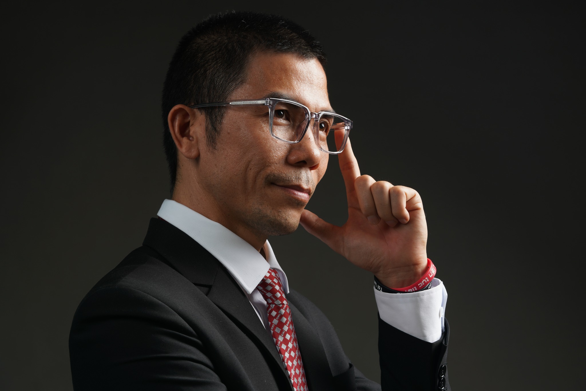 Phùng Huy Hòa - Hành trình từ nghị lực đến thành công trong lĩnh vực kính mắt kính với thương hiệu BUTITAN