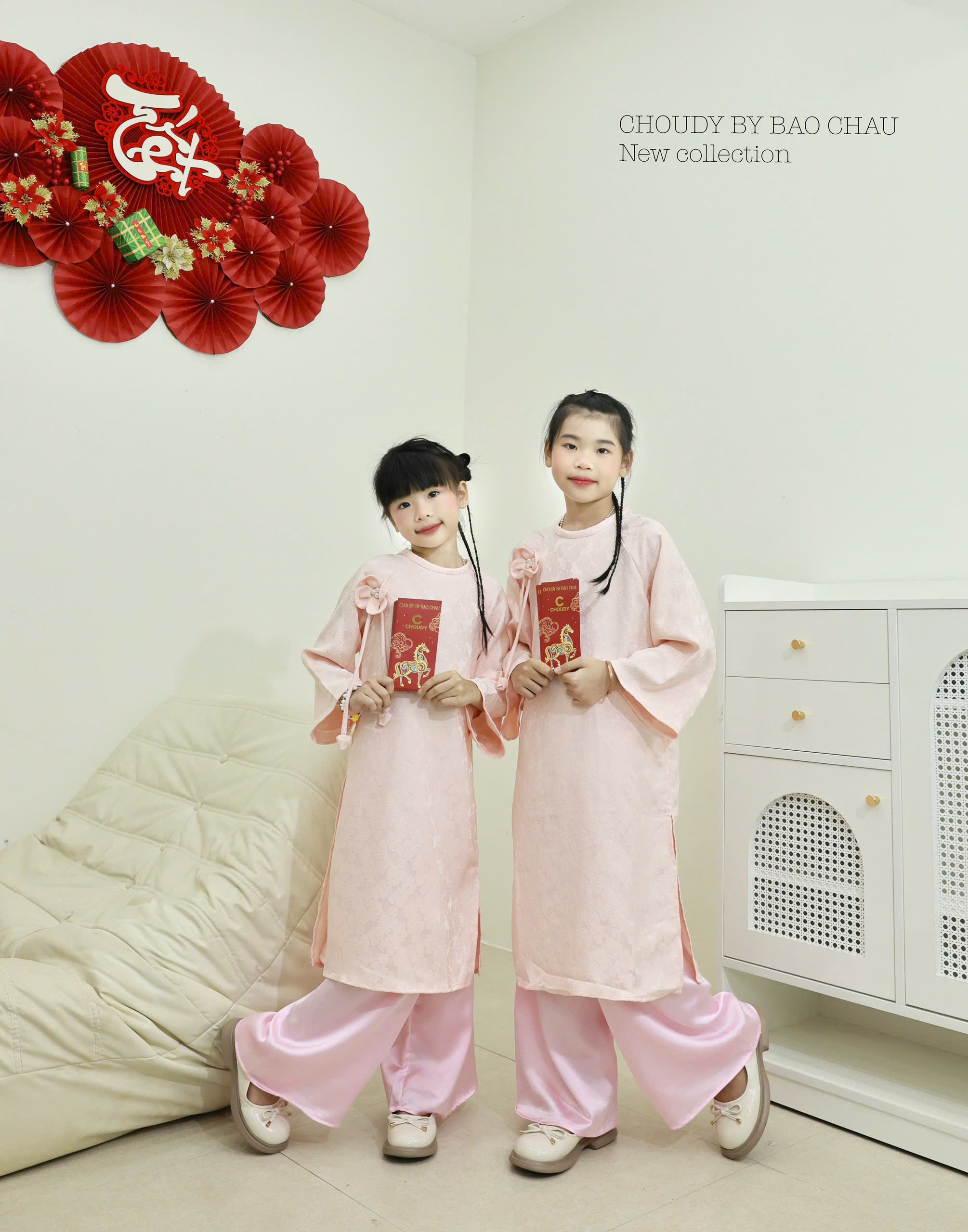 A807 ÁO DÀI HỒNG BÉ GÁI