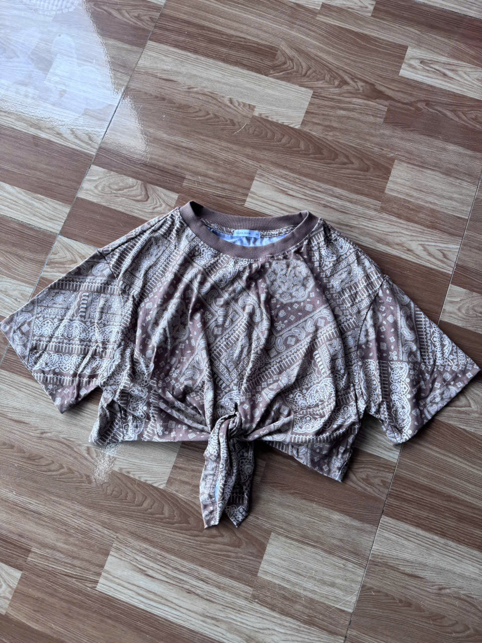 AT128- ÁO THUN GJ- CROP_thumbnail_2