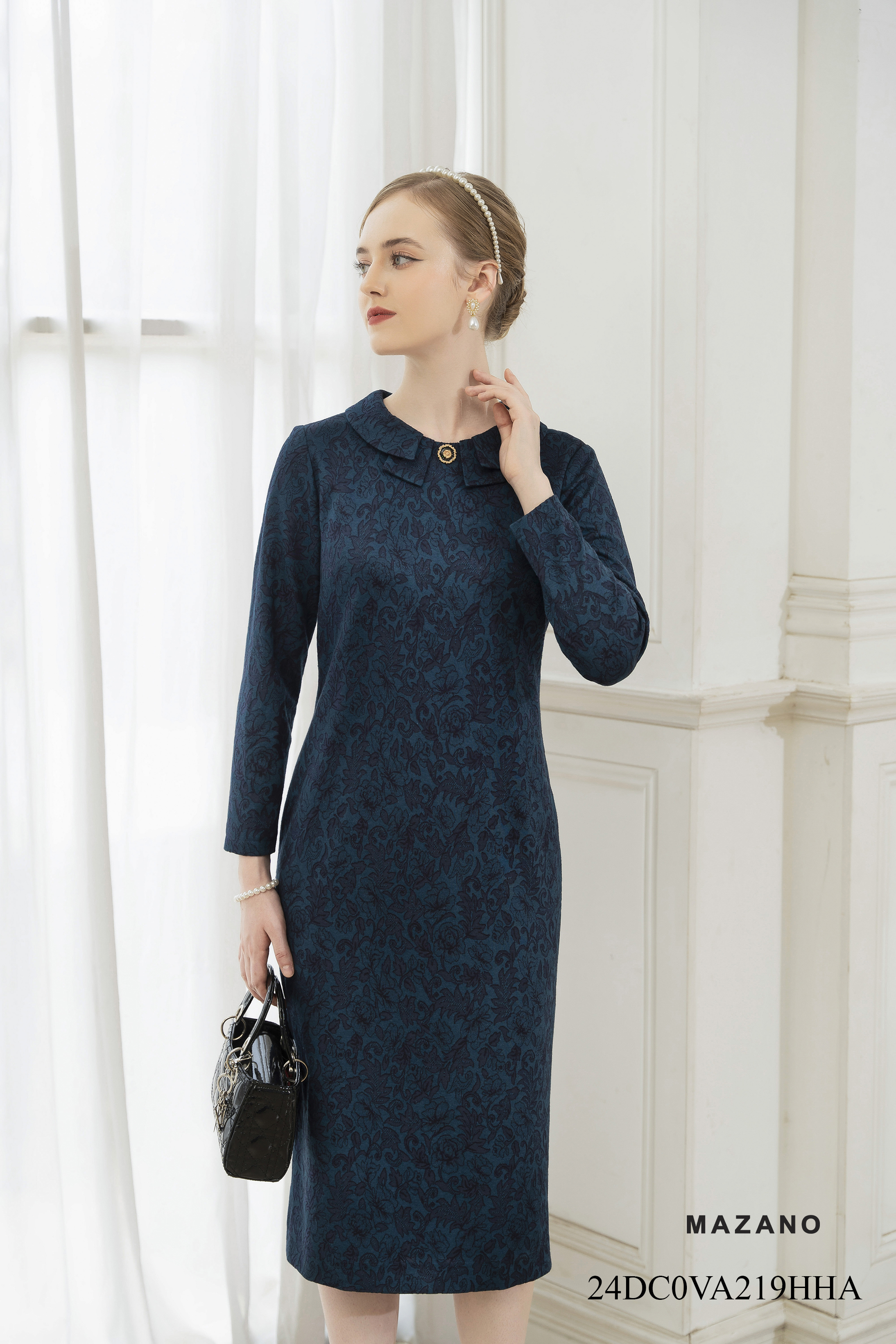 Váy Đầm Suông Vải dạ len Cổ sen cách điệu Tay dài Dài ngang bắp chân  219HHA