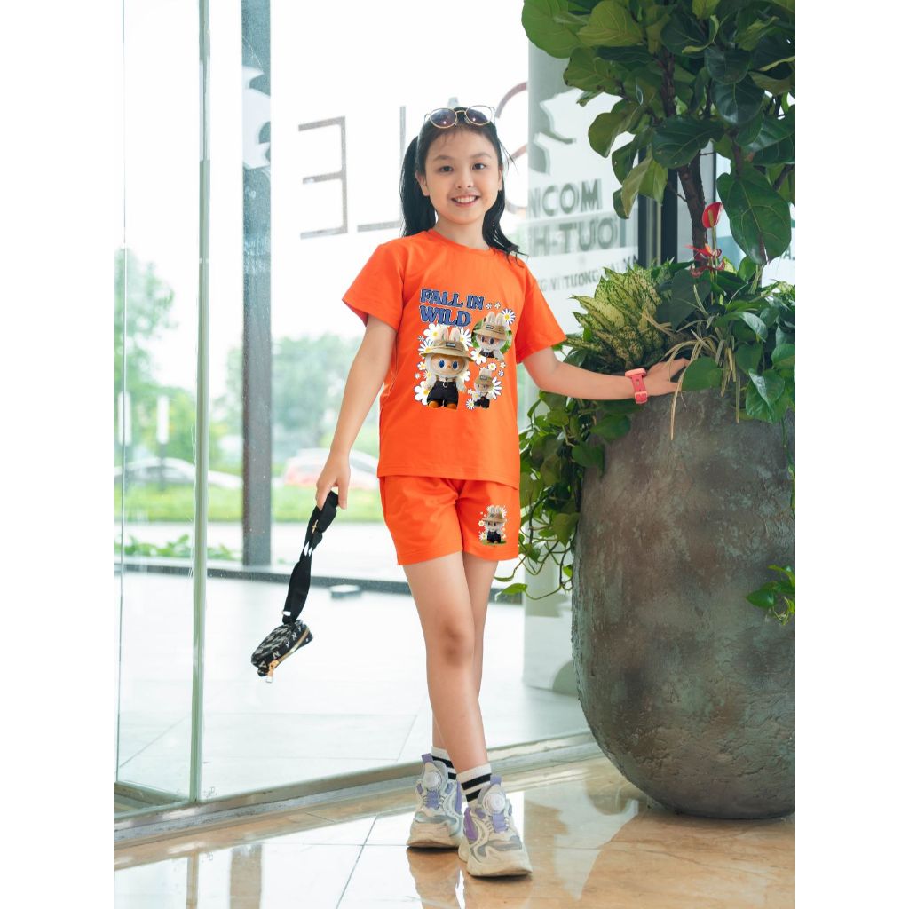 Bộ đồ bé gái in hình 'LABUBU fall in wind' - SB111_thumbnail_3