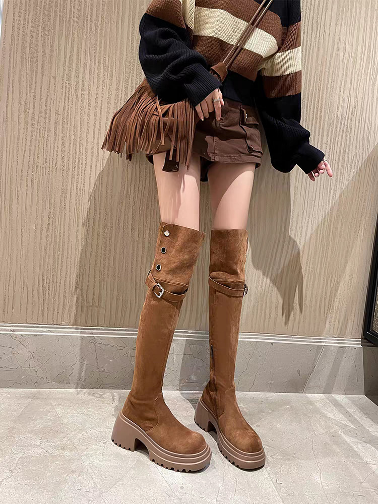 Boots Cao Su Bền Đẹp – Giày Cao Cổ Phong Cách_thumbnail_1