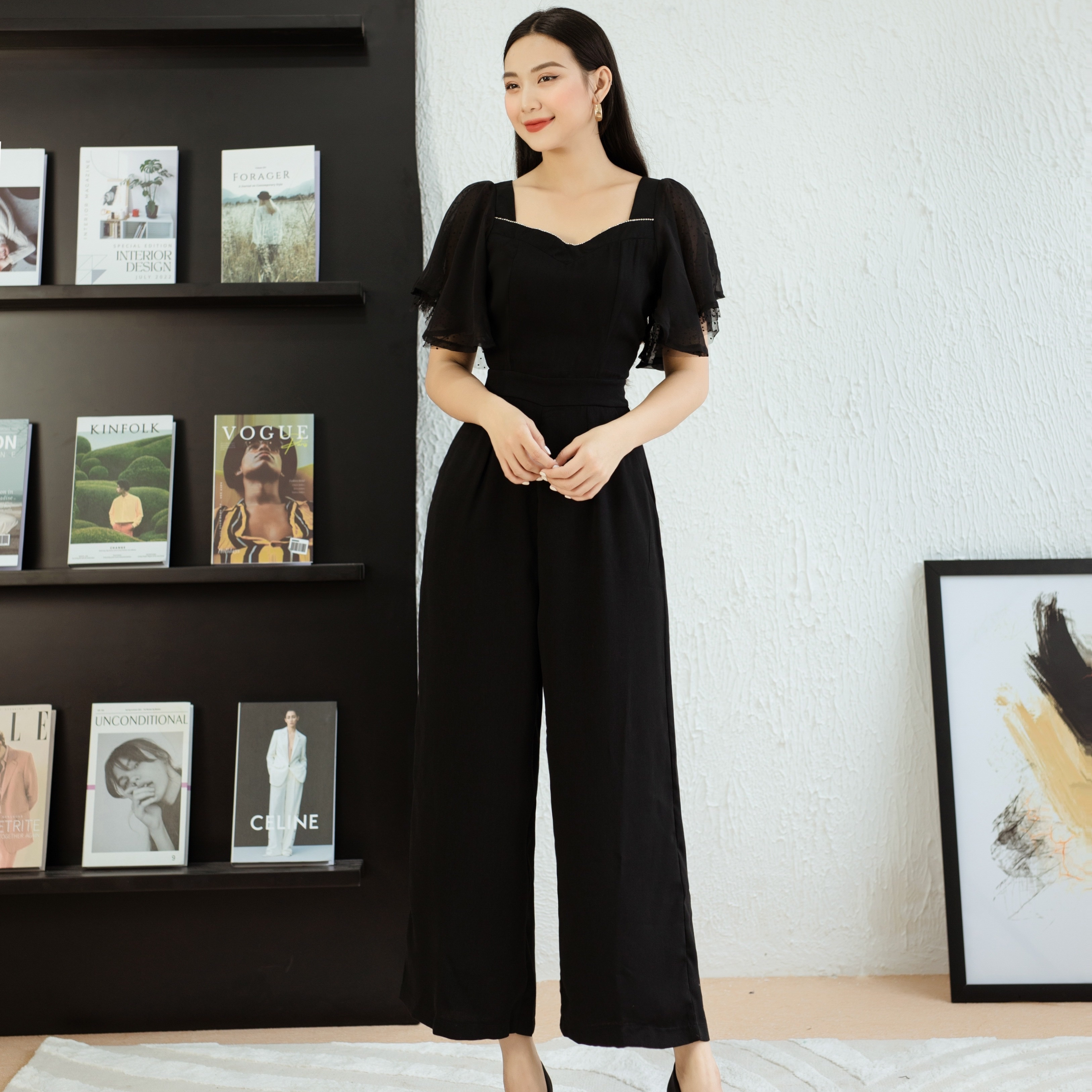 Jumpsuit thiết kế tay cánh tiên phối đá