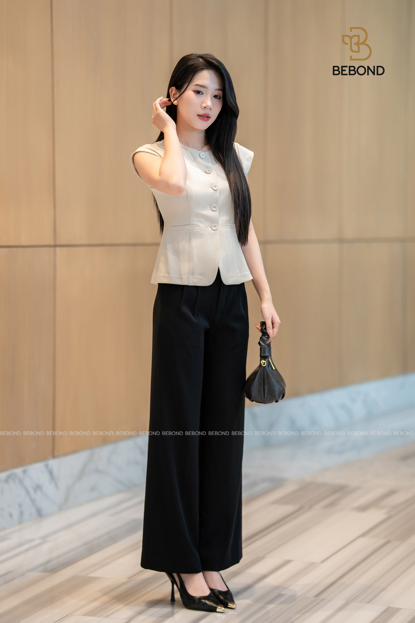 Áo kiểu đính cúc bạc LUNA màu TRẮNG KEM_thumbnail_4