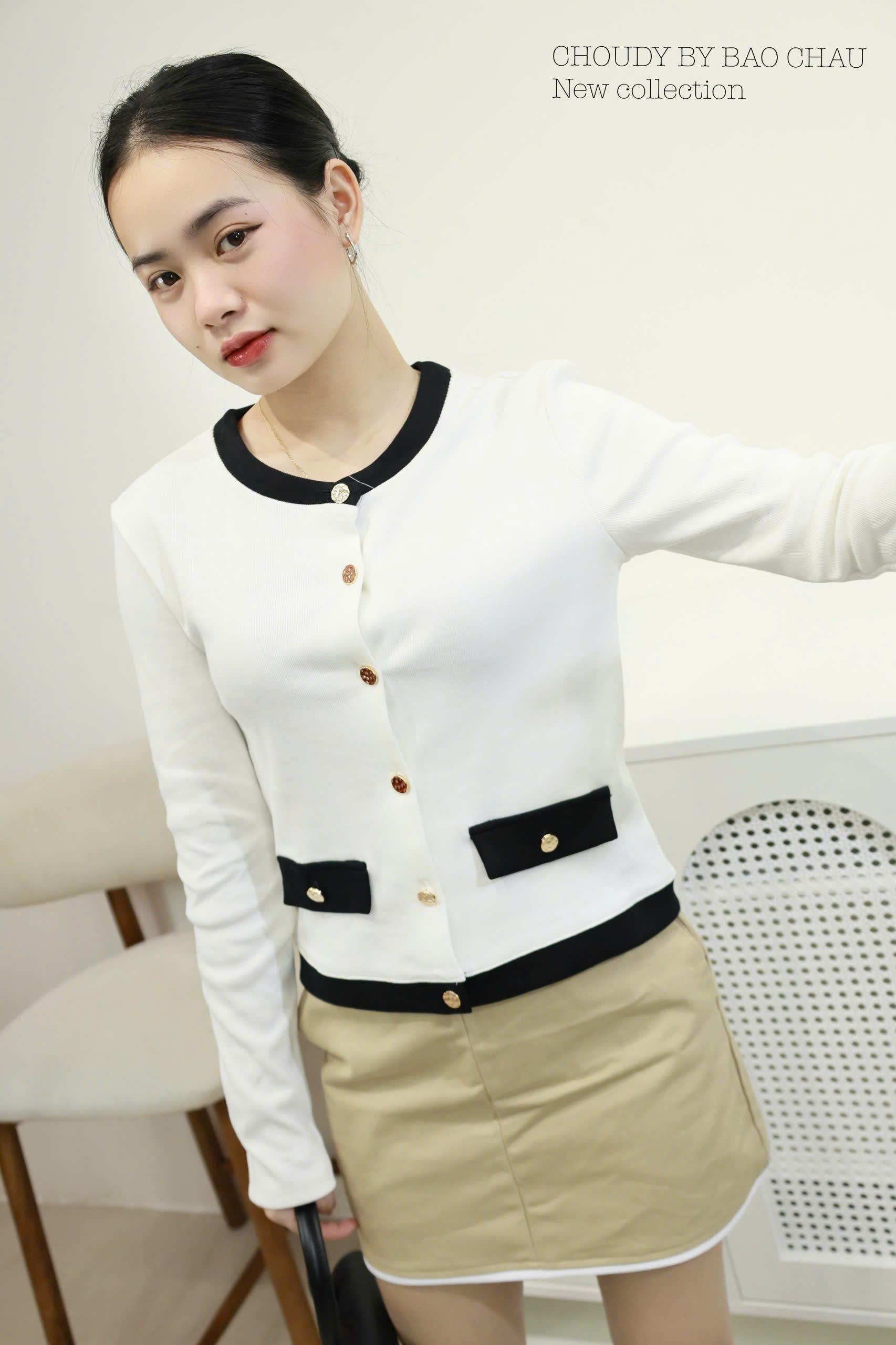 A820 ÁO CADIGAN TRẮNG