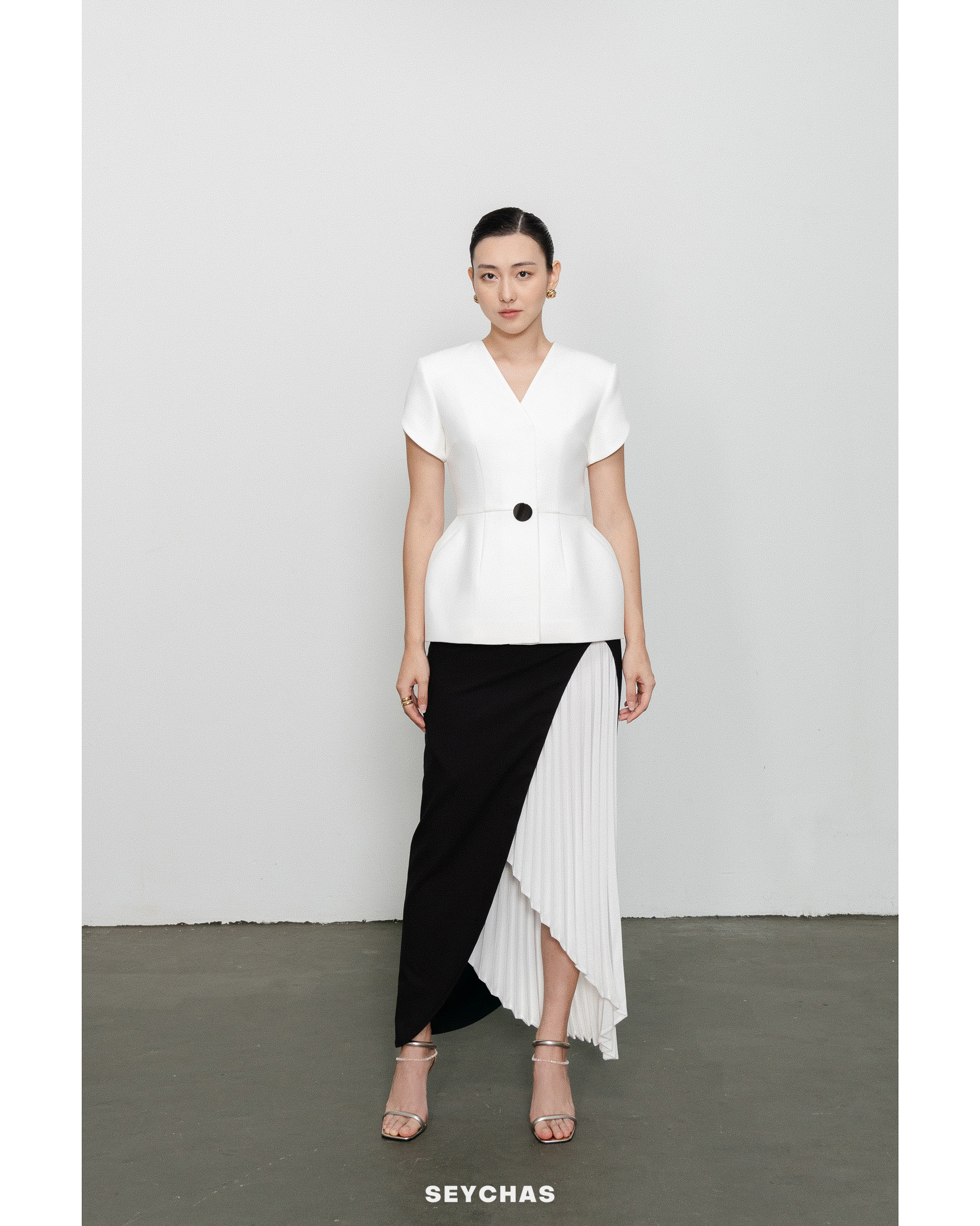 Áo cổ V nẹp mở chồng phồng hông( violet top)_thumbnail_2