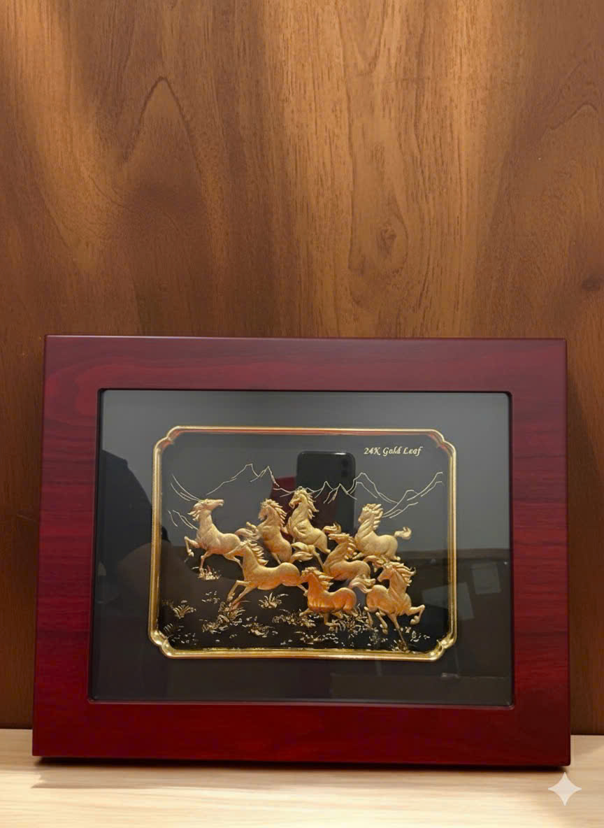 Tranh ngựa mã đáo thành công mạ vàng 24k KT 34CM X 27CM 