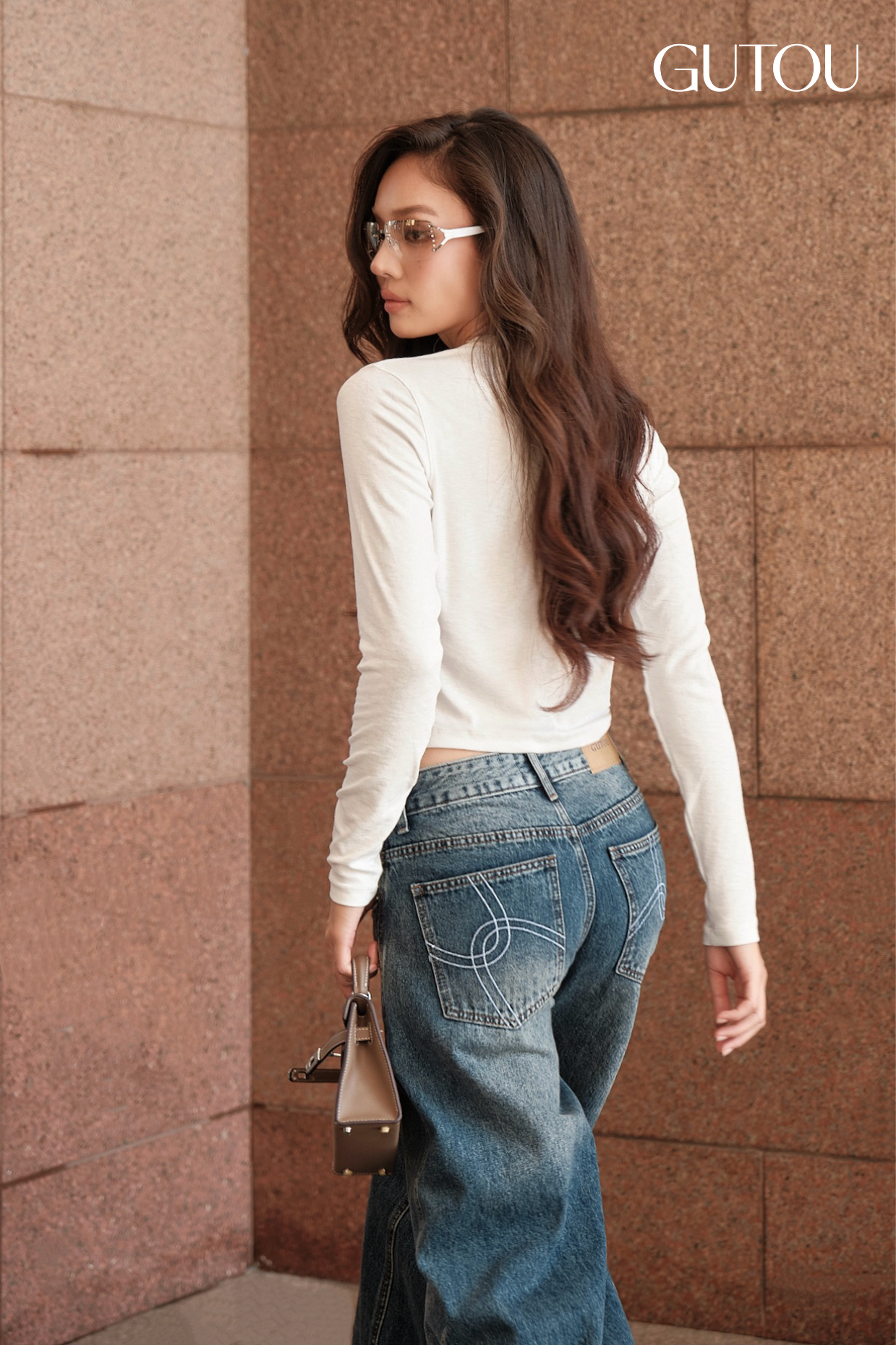 [ GUTOU ] Áo Thun Dài Tay Croptop Elio Basic_thumbnail_5