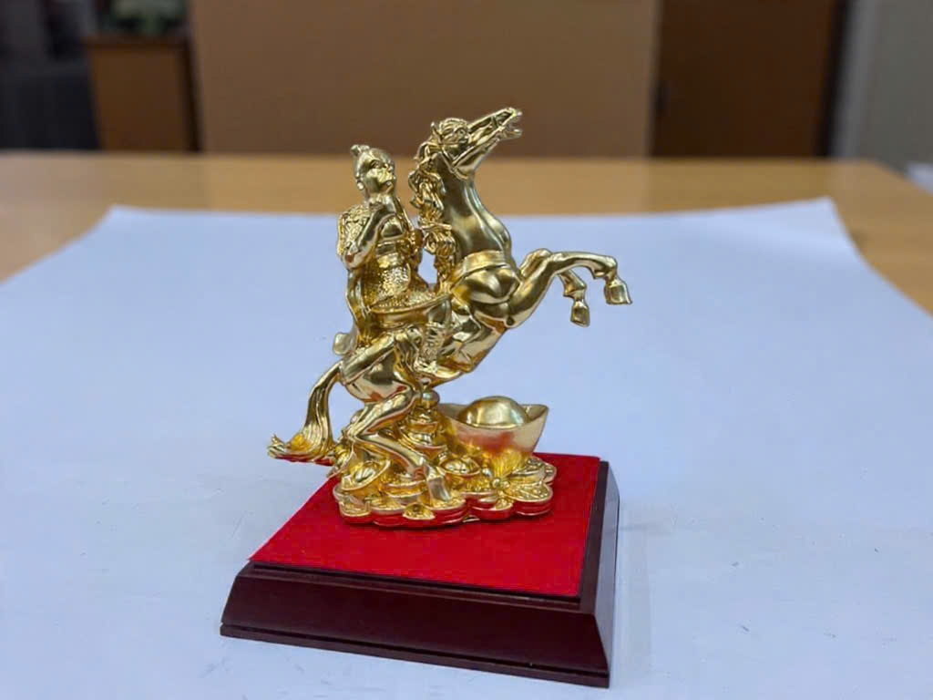 Tượng Tượng  Tôn Ngộ Không cưỡi Bạch Long Mã dát  vàng 9999 _thumbnail_2