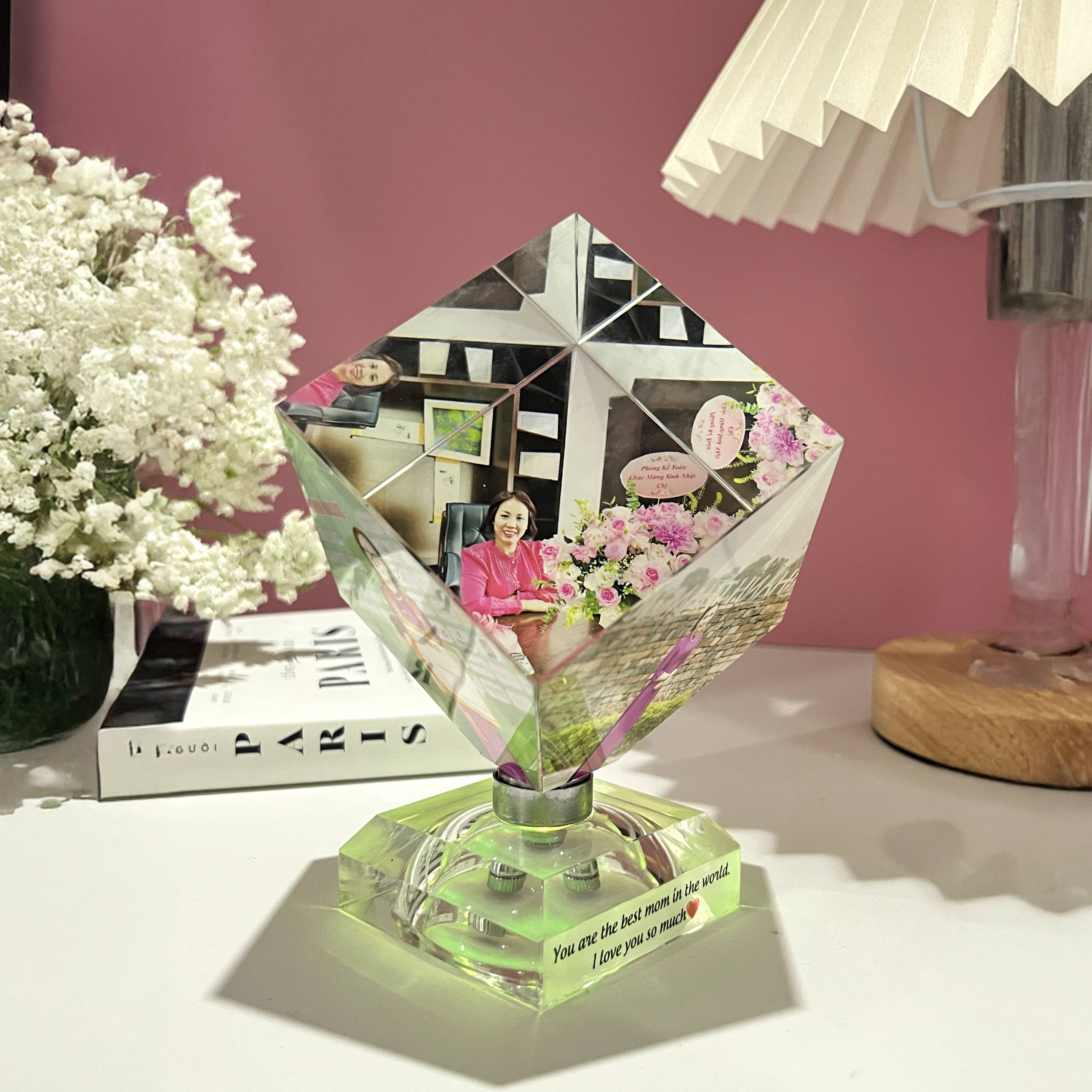 Quà 20/10 sang trọng – Pha lê lập phương in ảnh cá nhân hóa, món quà ý nghĩa dành tặng cô giáo, mẹ, vợ, bạn gái_thumbnail_3