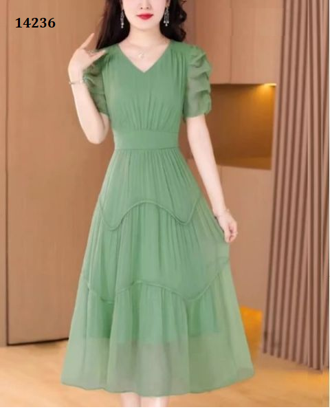 14236-Đầm xanh tay nhún, tà viền dợn sóng  (voan kẻ sọc,lót)_thumbnail_0