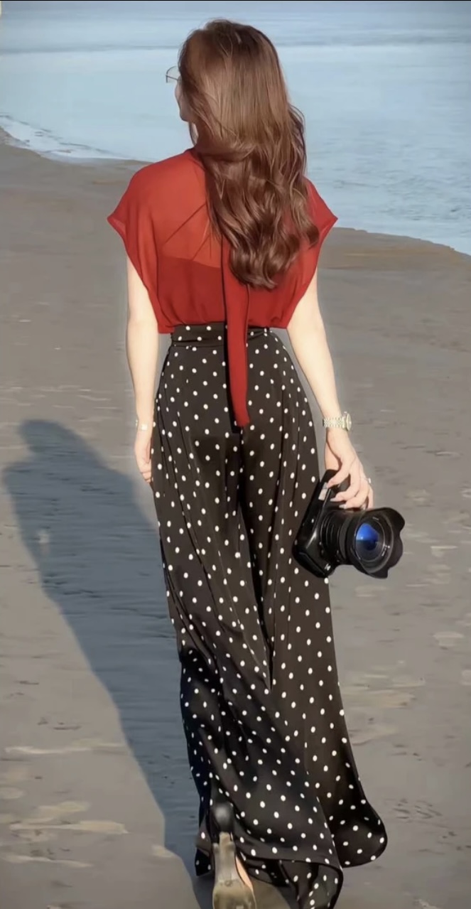 Sét bộ áo lụa băng mỏng cạp cao quần ống rộng_thumbnail_4