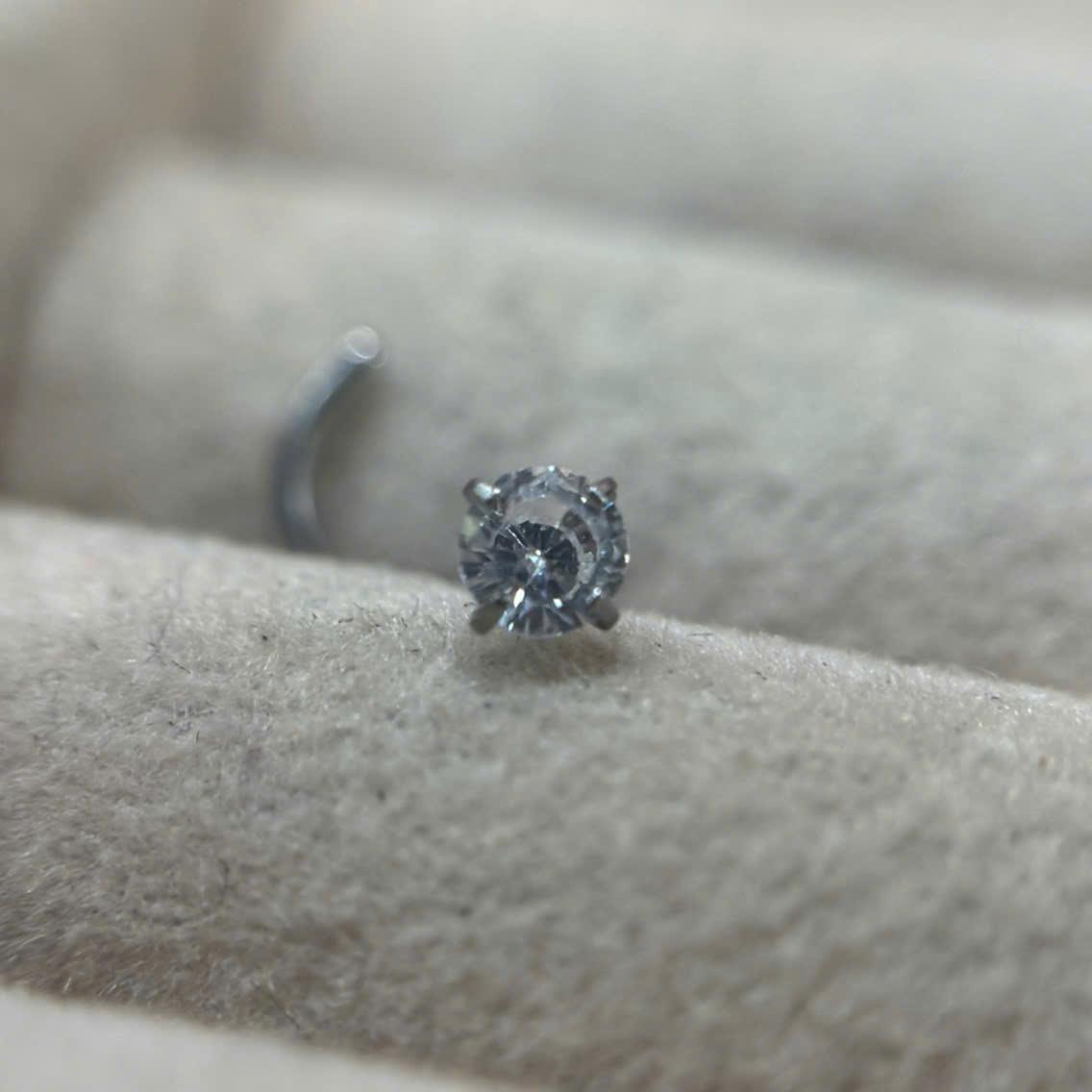 Mũi c kim cương trắng chấu size 3._thumbnail_2