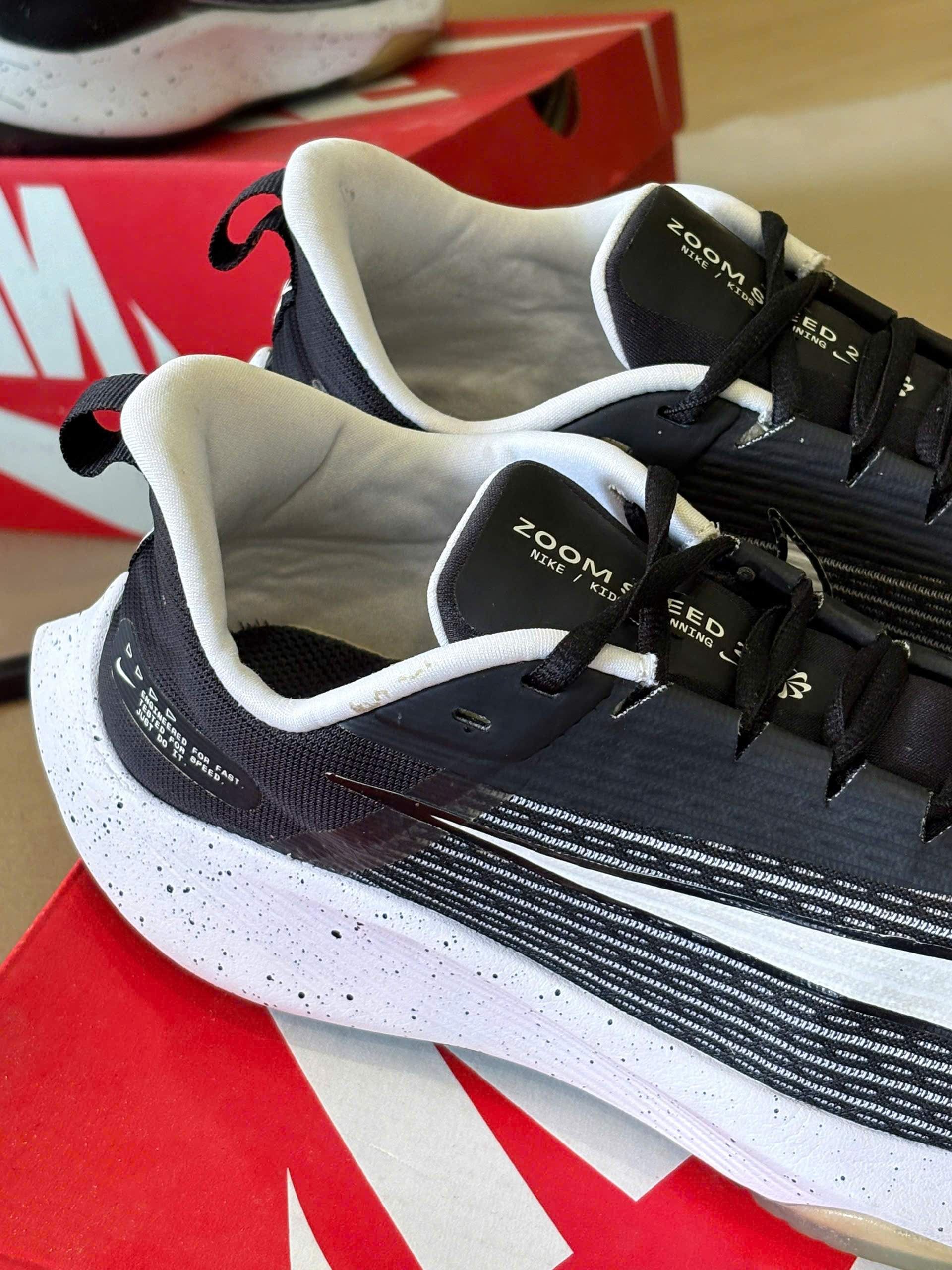 Nike Air Zoom Speed 2 Black White DC5148-001_thumbnail_3