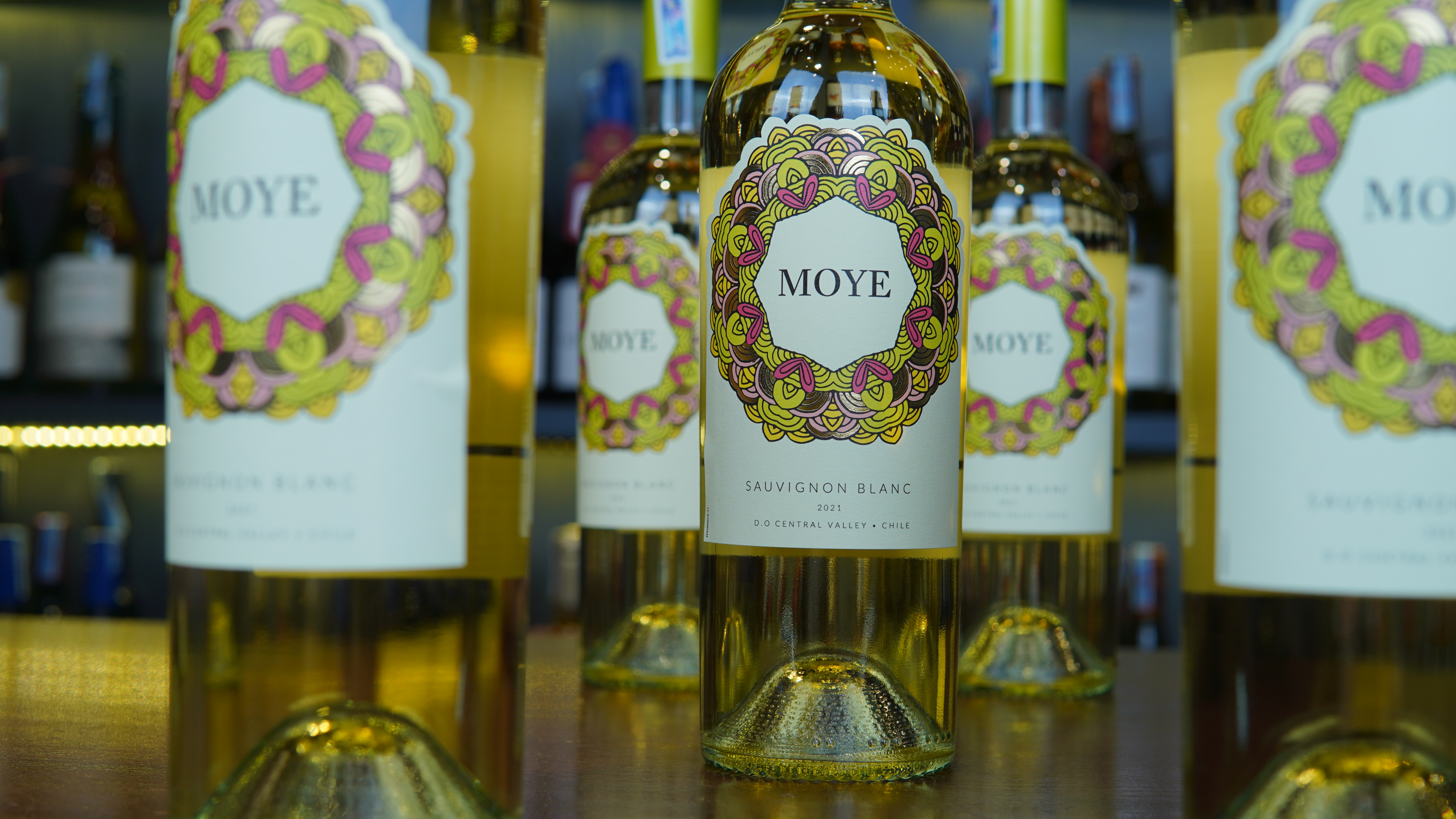 Moye Sauvignon Blanc_thumbnail_3