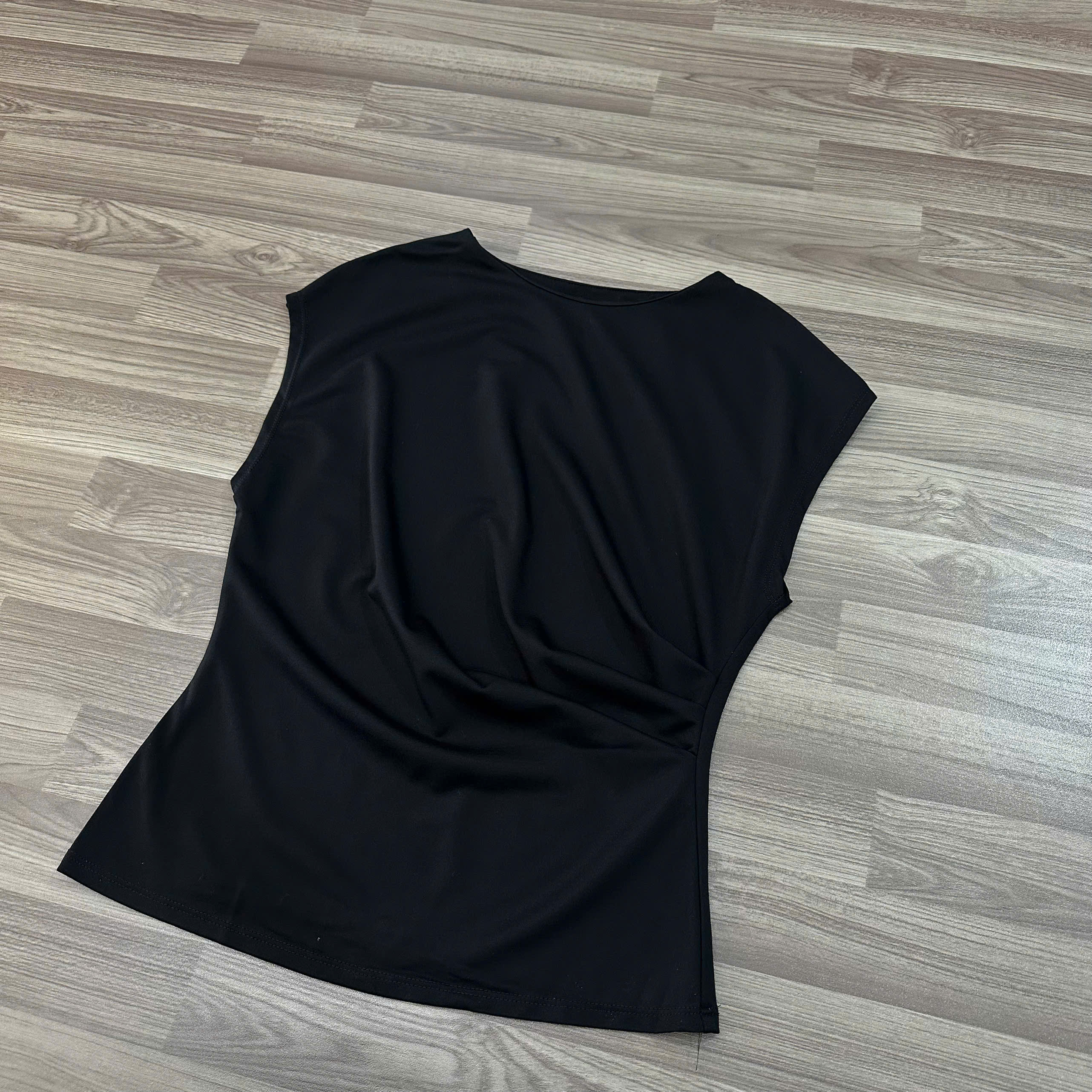 A17 ÁO THUN ĐEN KIỂU_thumbnail_8