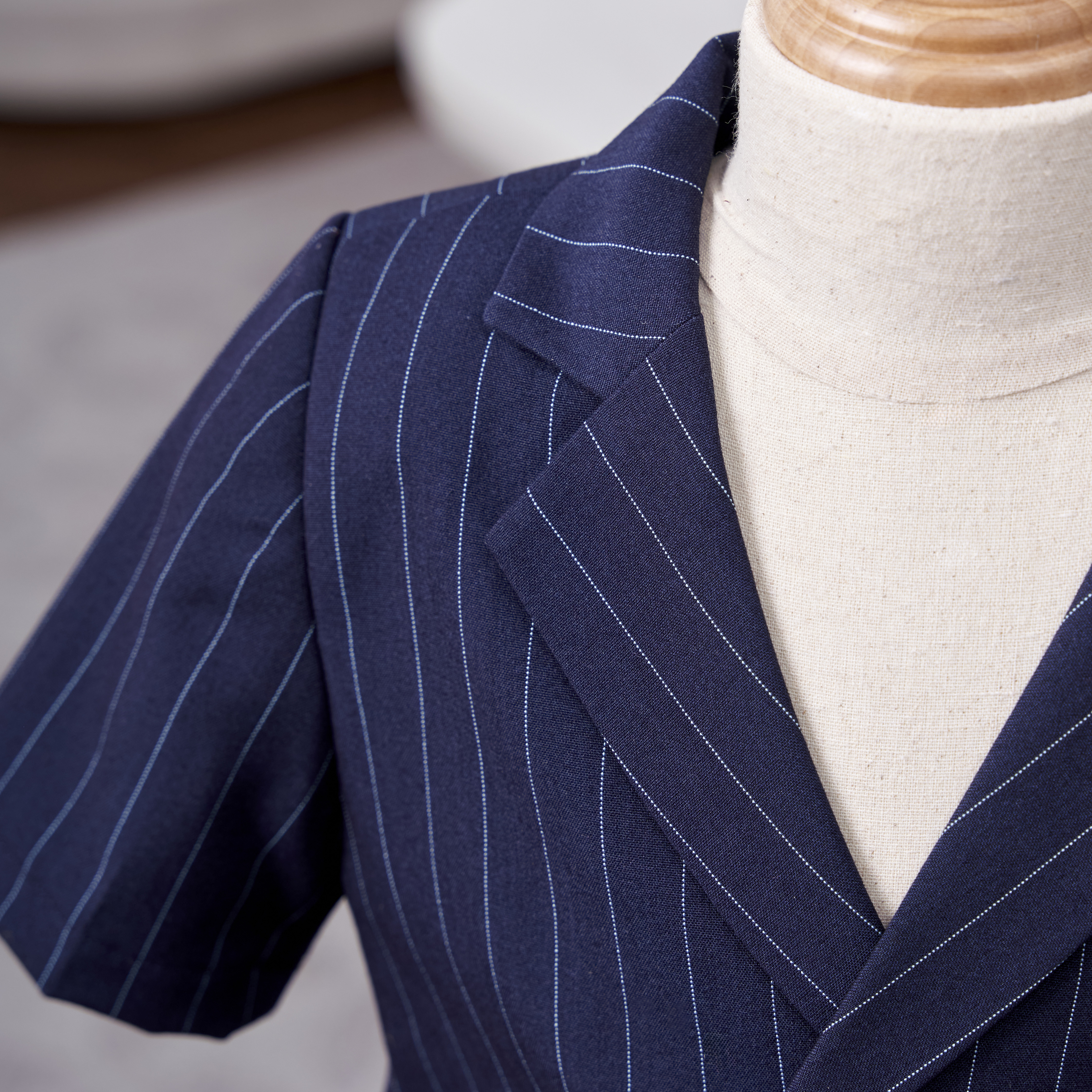 Vest kẻ thêu chỉ bạc_thumbnail_11