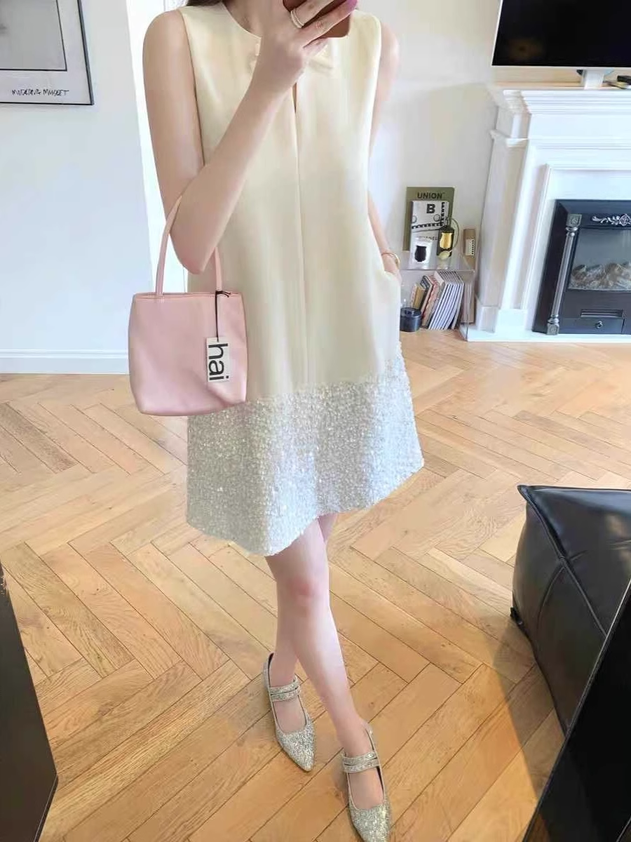 16103-Đầm trắng sát nách cổ kết nơ phối viền (chéo nhật,lót)_thumbnail_2