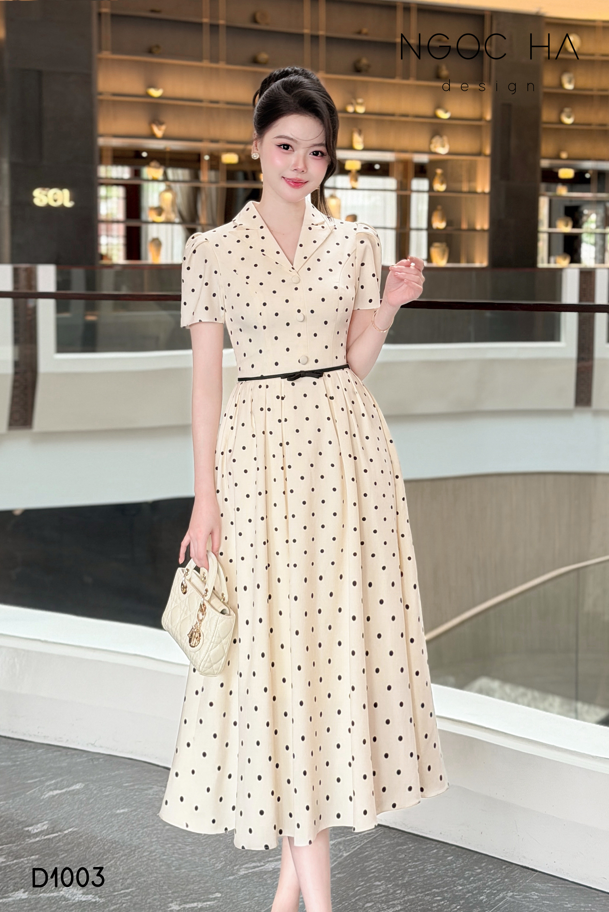 Lamia Dress_ Đầm Chấm Bi Cổ Vest Màu Kem D1003