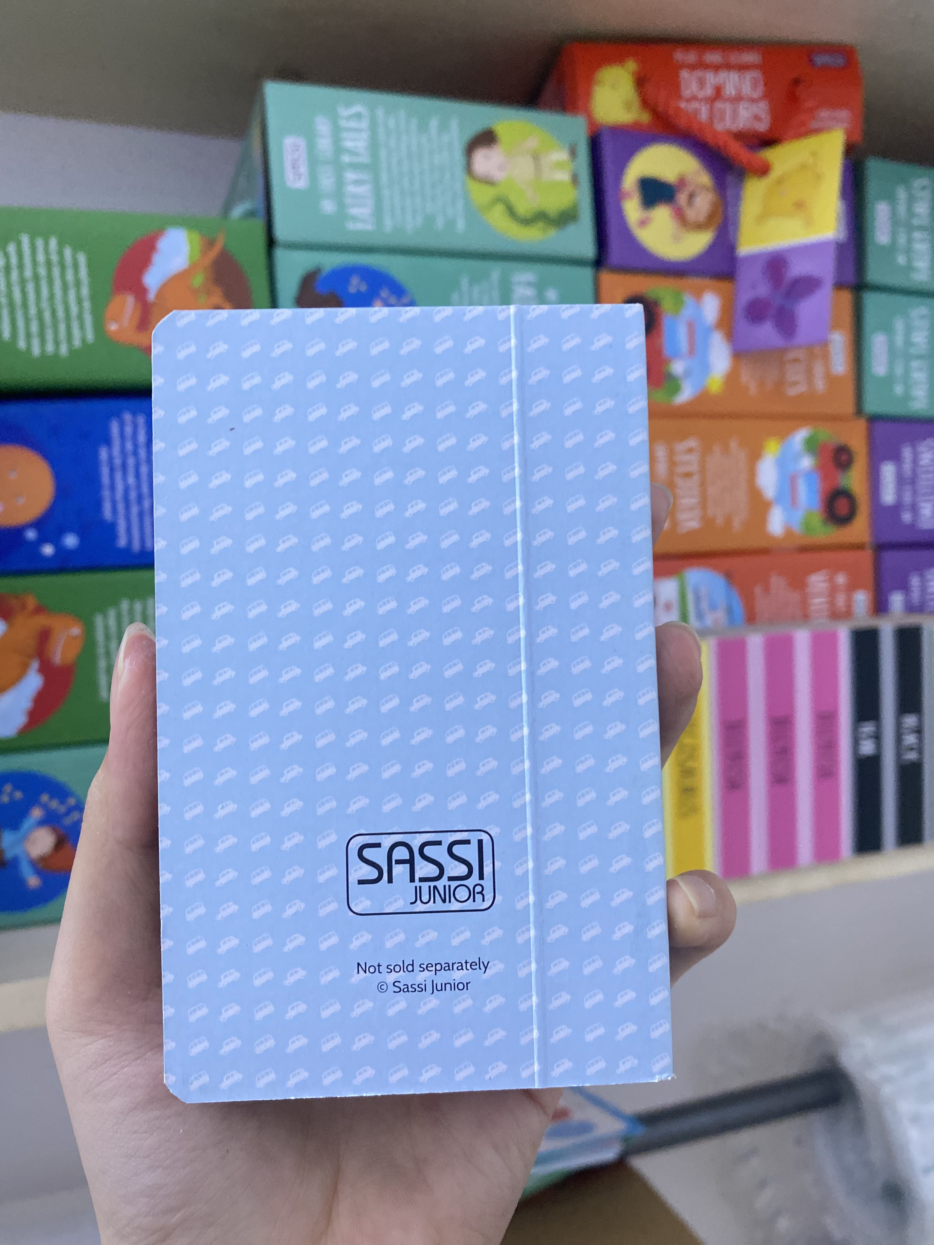 AMBULANCE (My First Library. Vehicles)_thumbnail_4